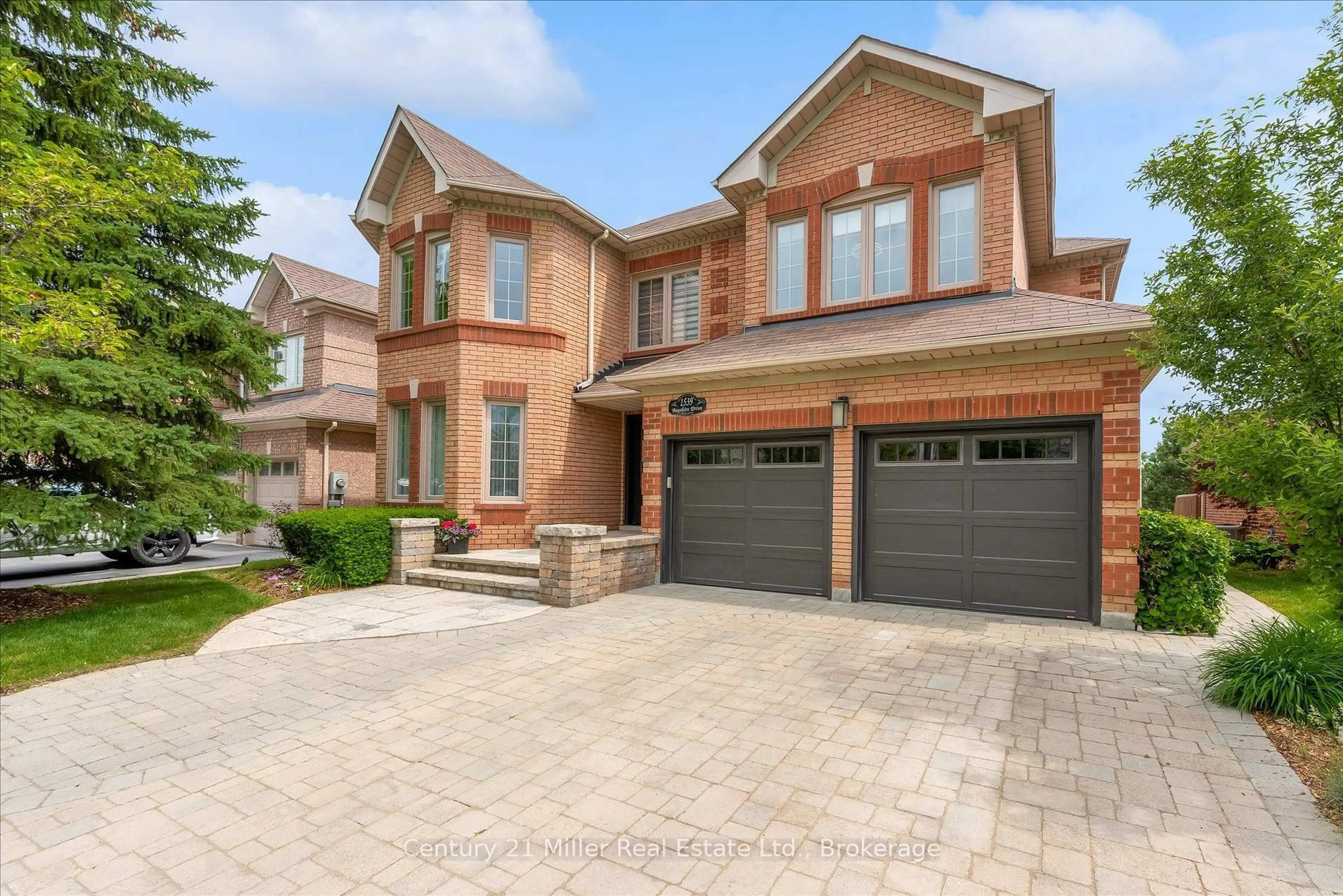 Home with brick exterior material, street for 1539 Bayshire Dr, Oakville Ontario L6H 6E5