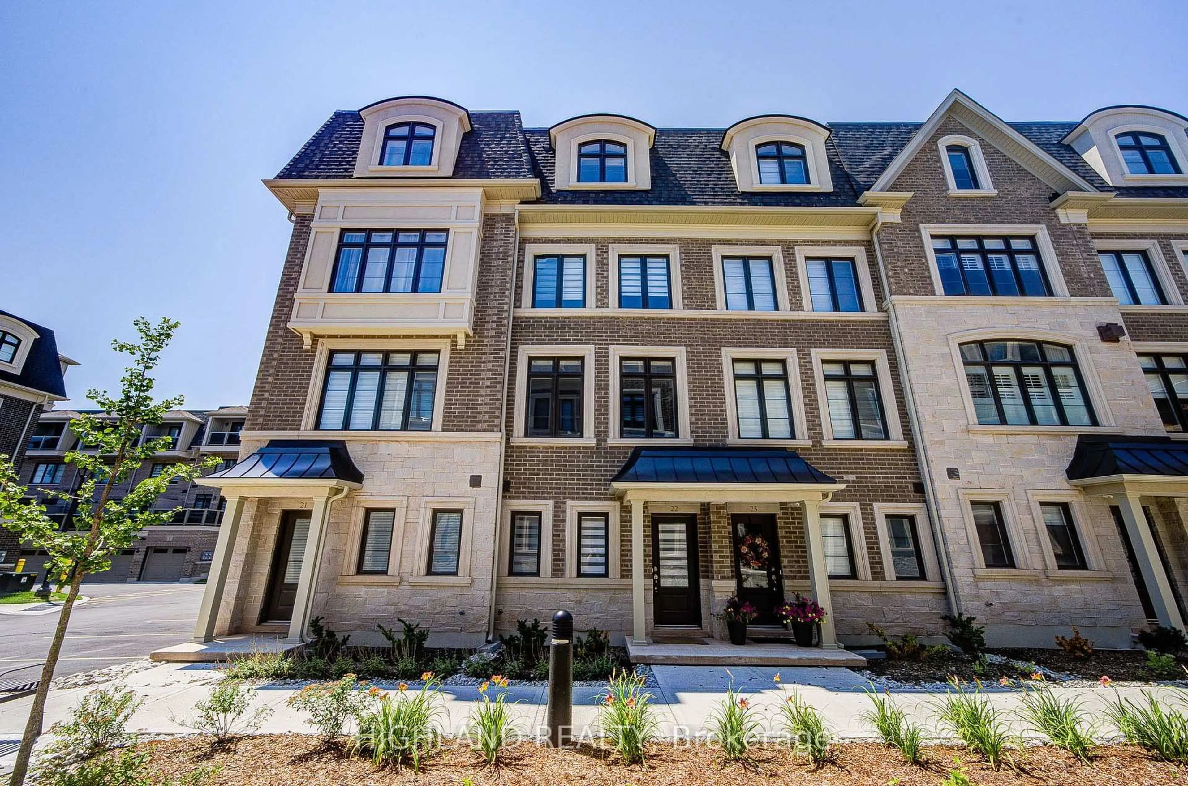 Home with brick exterior material, unknown for 270 Melody Common #22, Oakville Ontario L6H 8A5