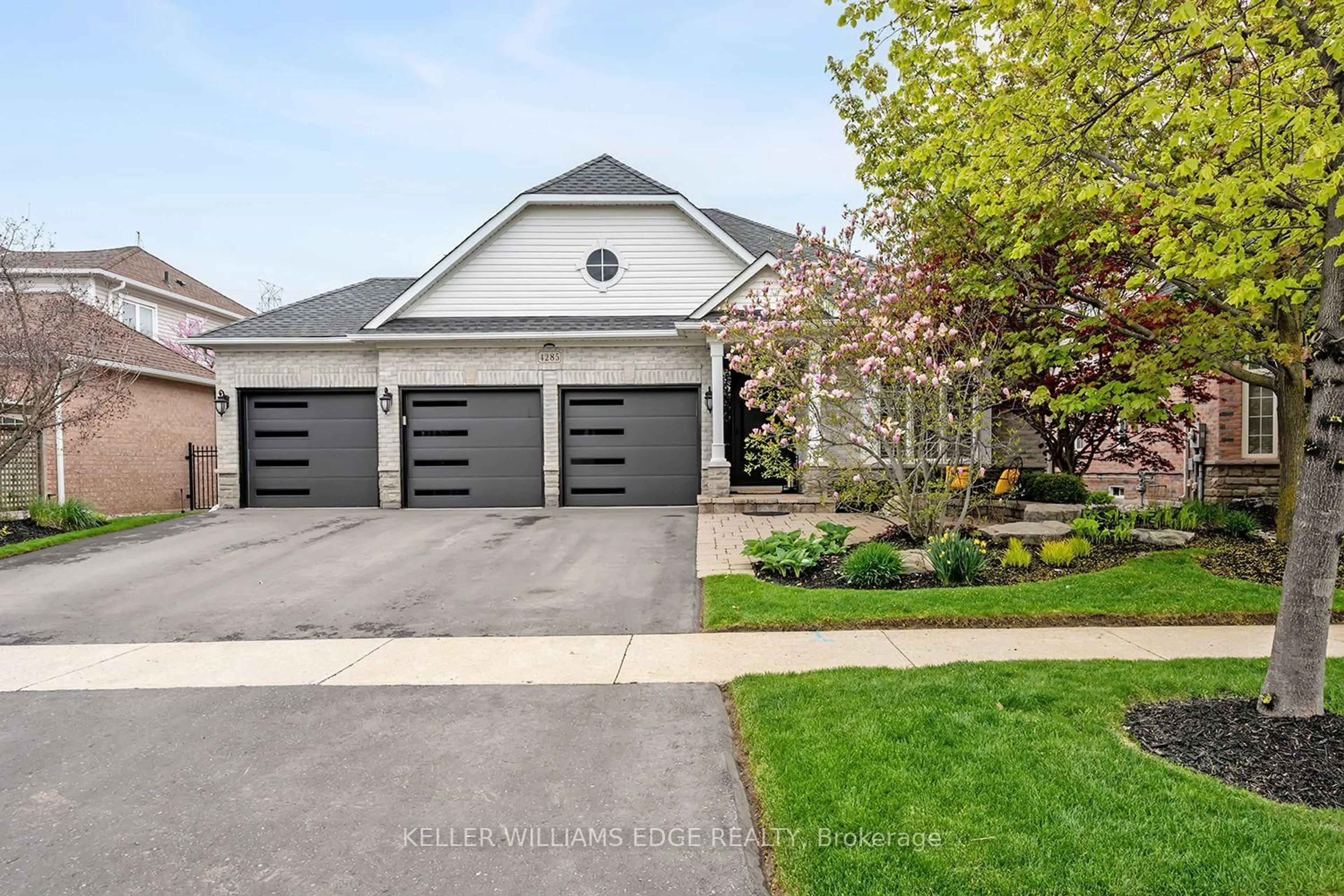 Unknown for 4285 Couples Cres, Burlington Ontario L7M 4Y8