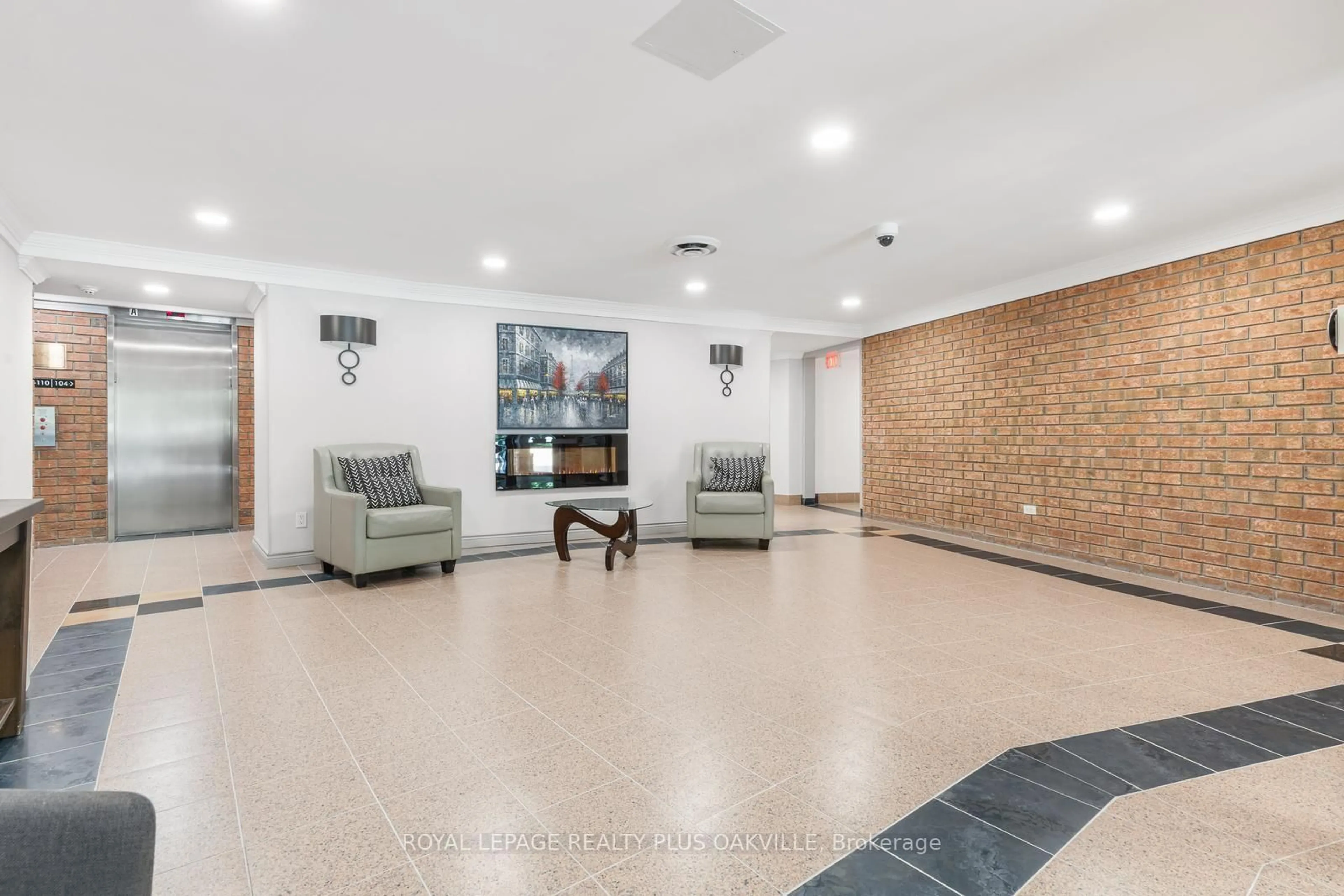 Lobby for 1240 Marlborough Crt #1006, Oakville Ontario L6H 3K7