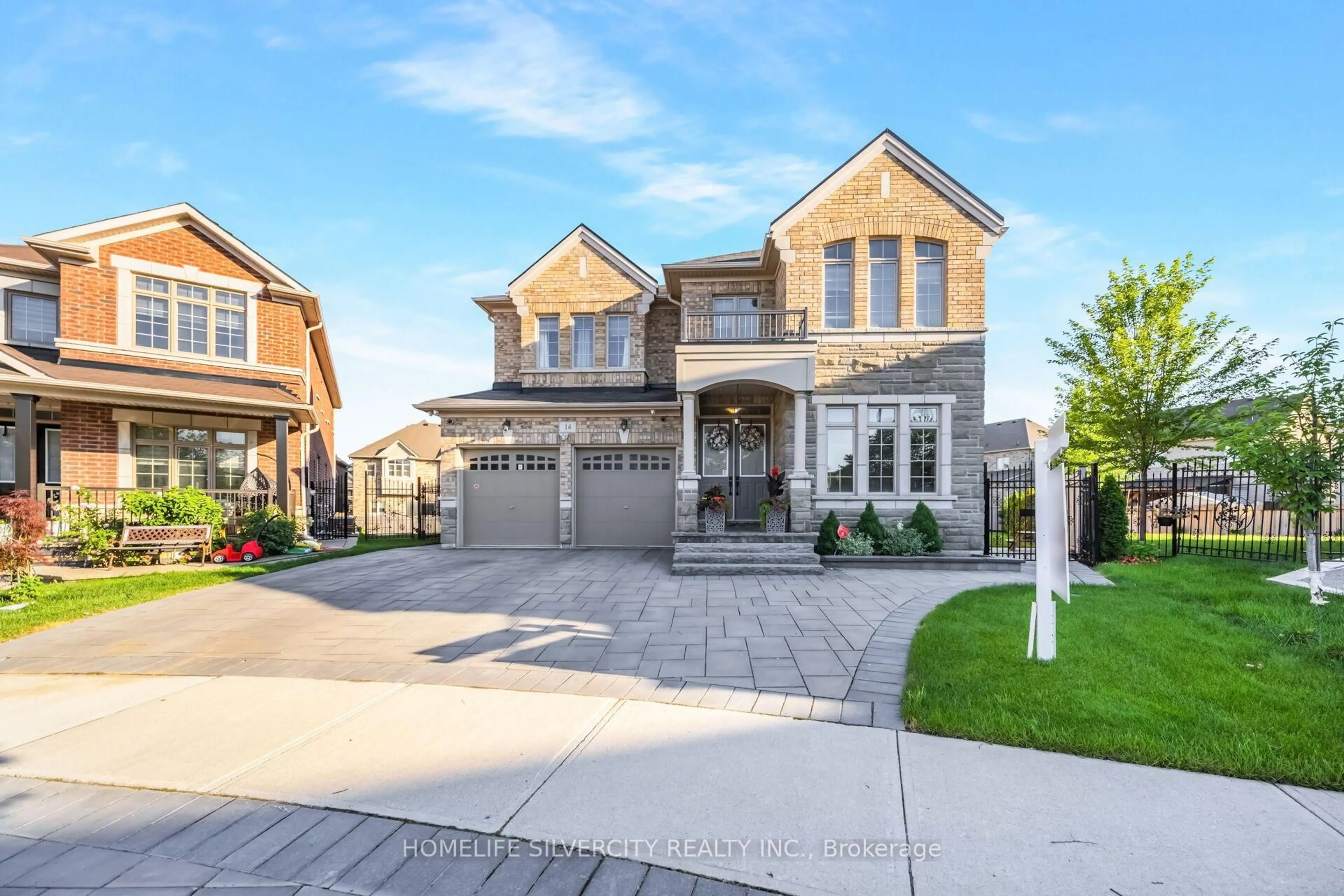 Home with brick exterior material, street for 14 Observatory Cres, Brampton Ontario L6P 4H9