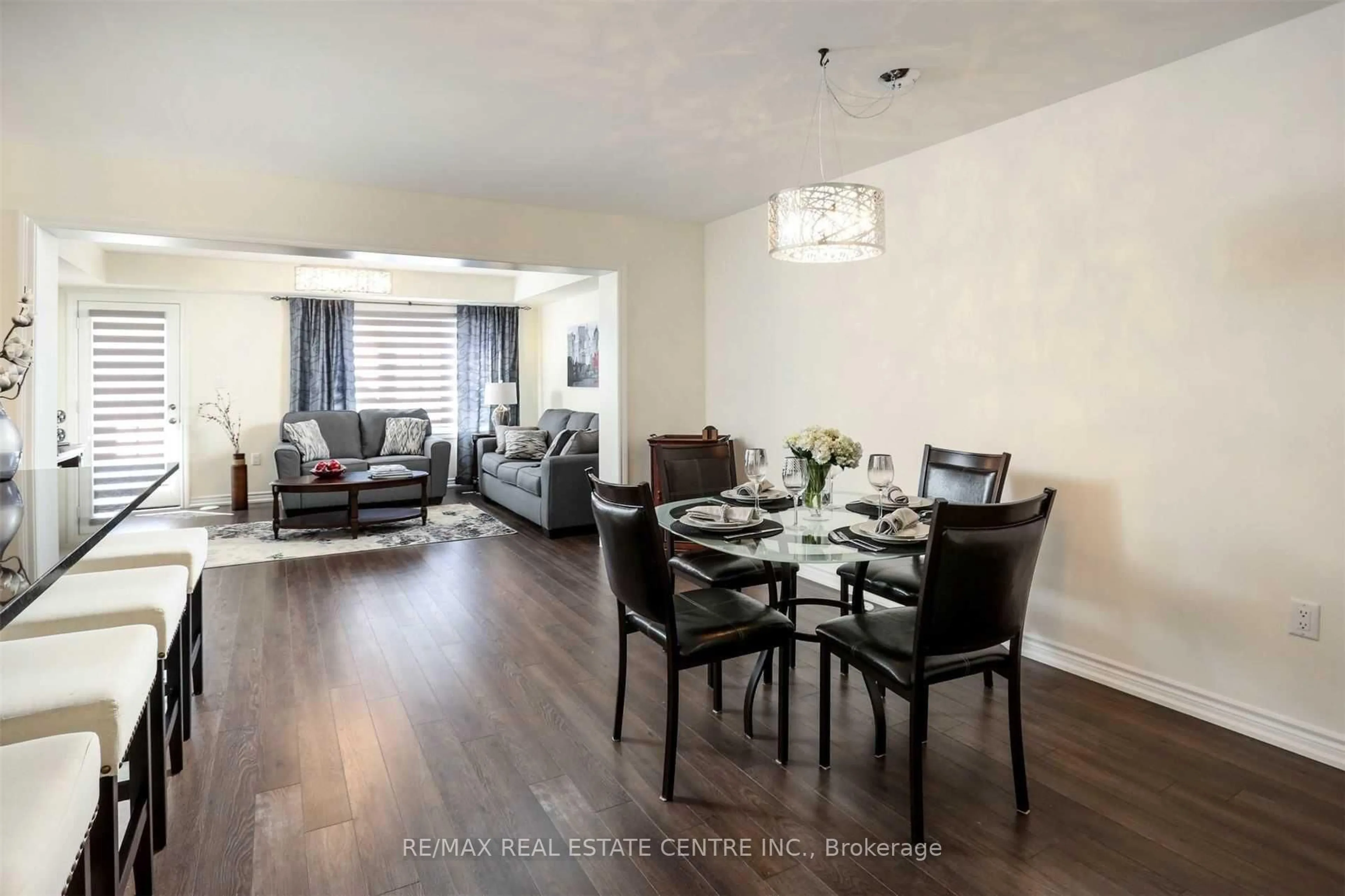 Dining room, wood/laminate floor for 583 Allport Gate, Milton Ontario L9T 9J5