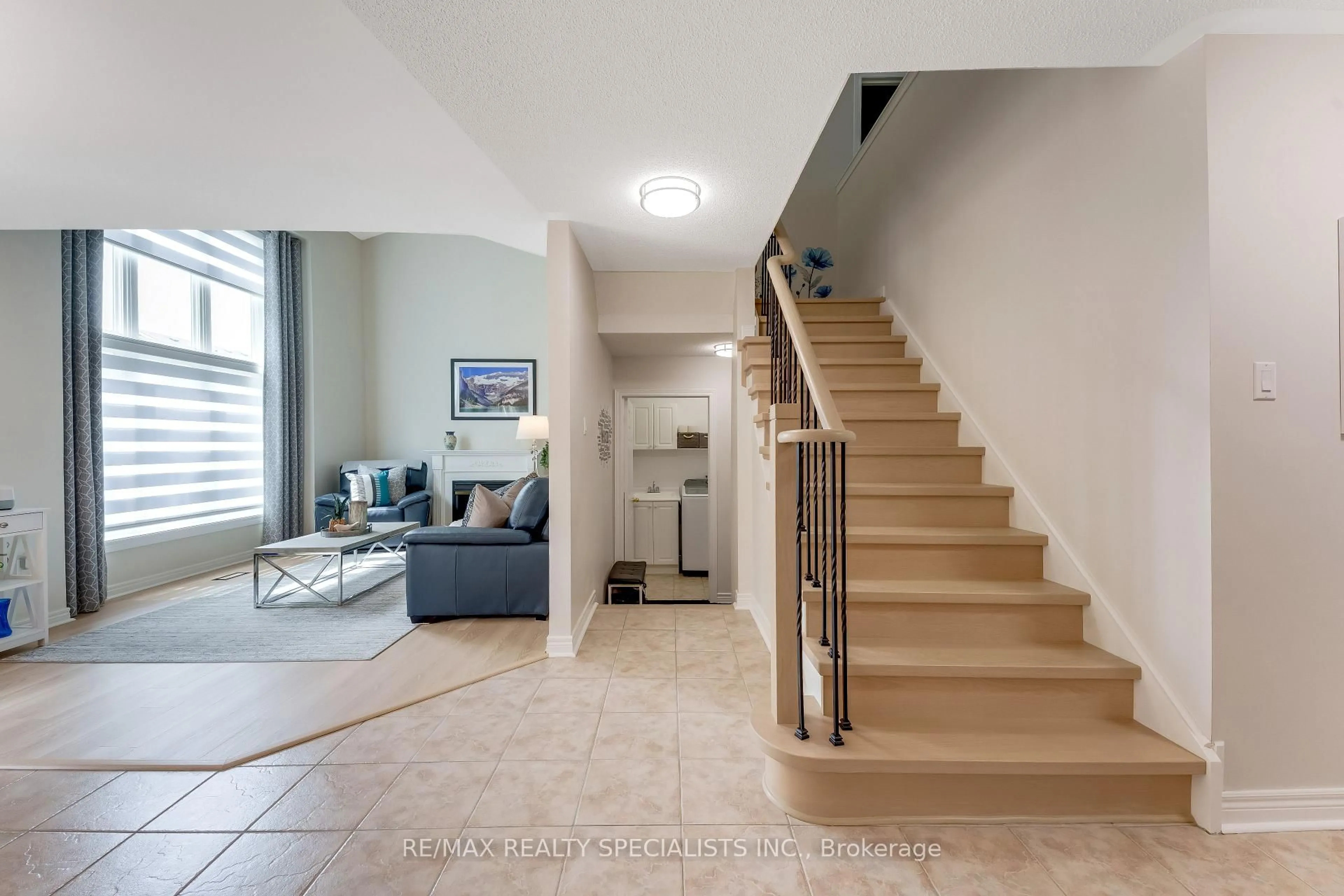 Unknown for 54 Red Plant Cres, Brampton Ontario L7A 1V8