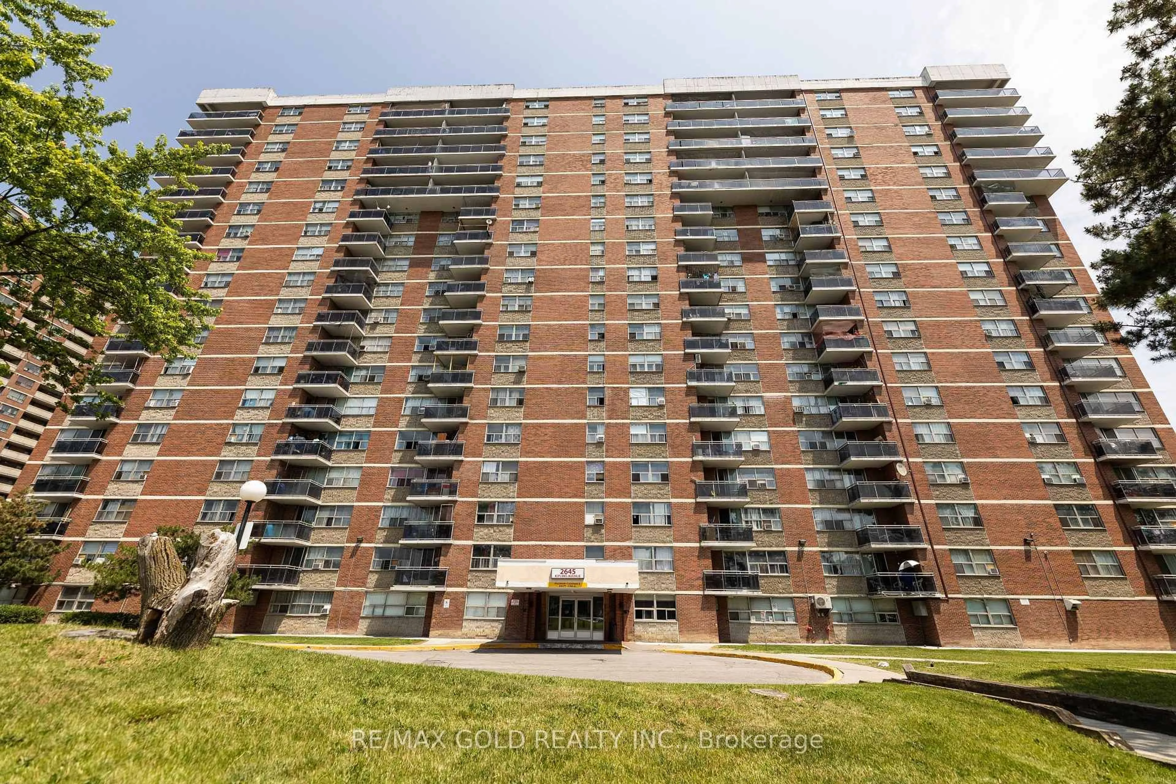 Unknown for 2645 Kipling Ave #812, Toronto Ontario M9V 3S6