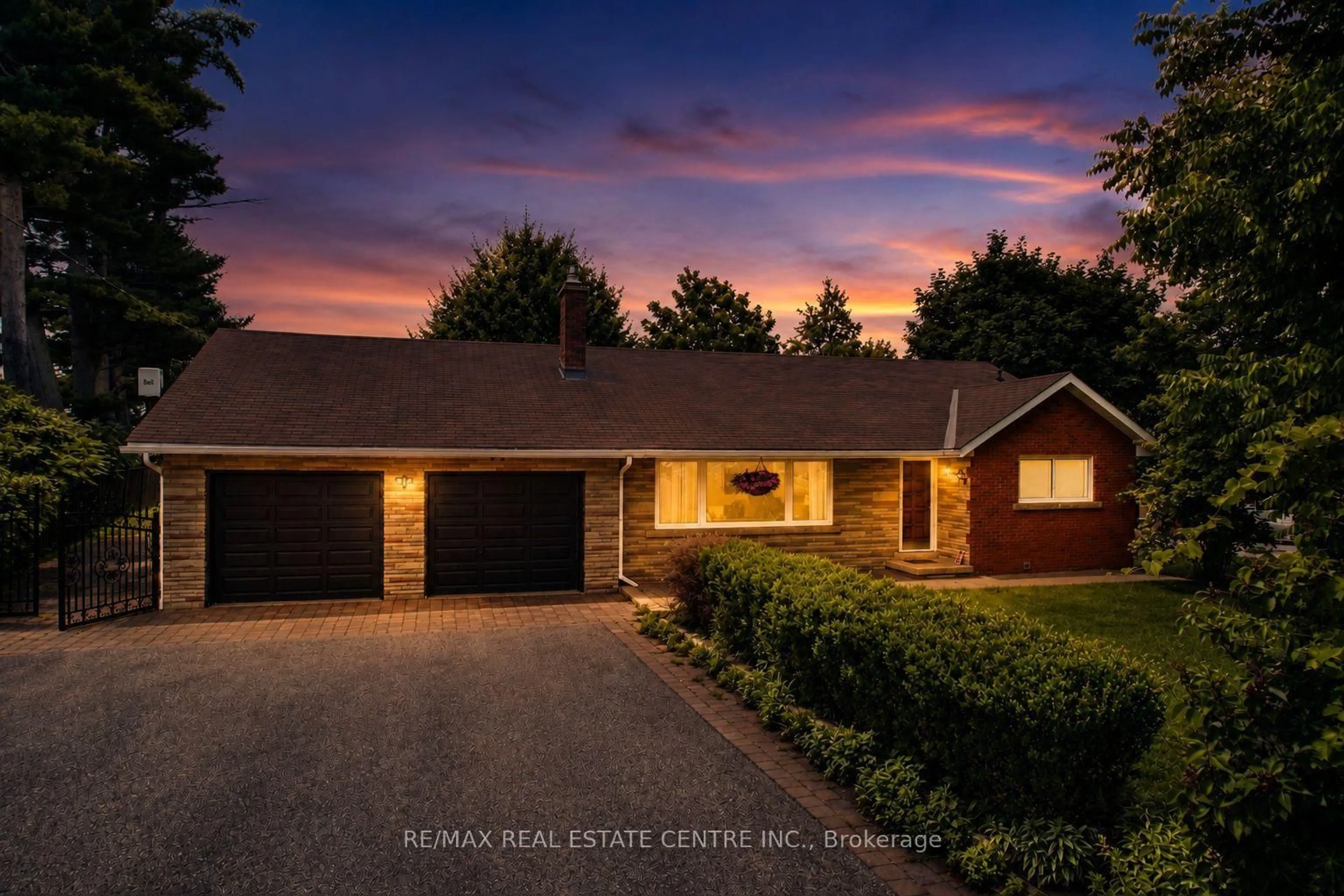 Home with brick exterior material, street for 5438 Trafalgar Rd, Milton Ontario L9E 0Y8