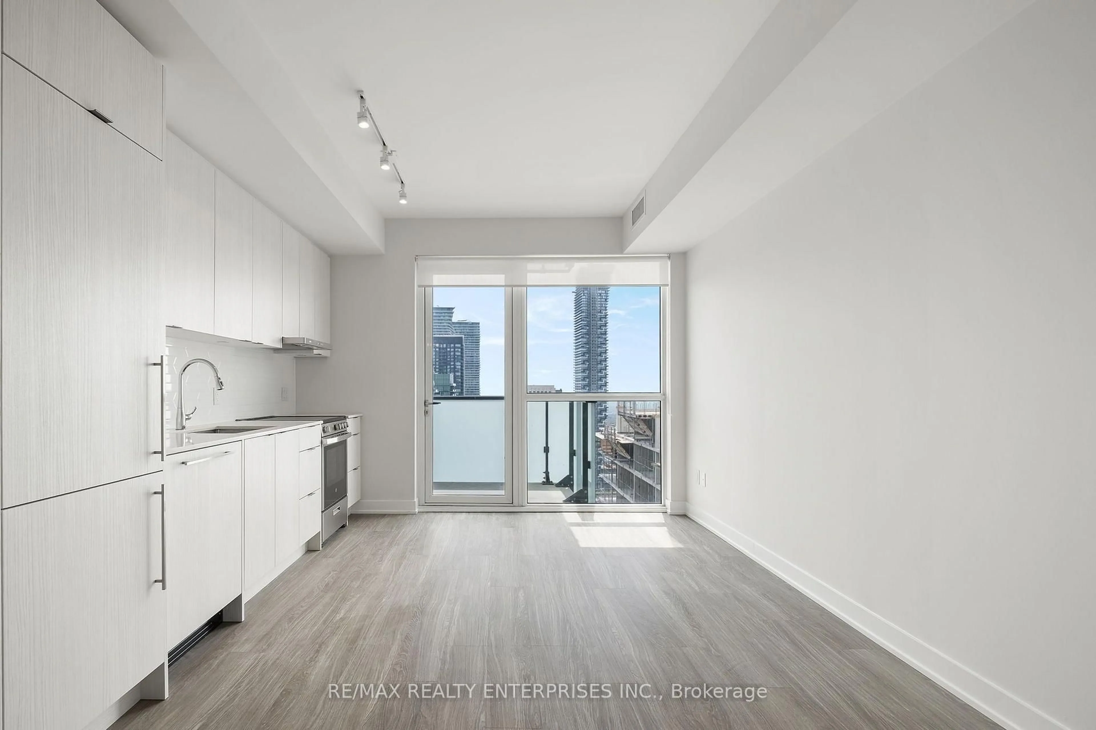 Unknown for 4130 Parkside Village Dr #3509, Mississauga Ontario L5B 0L7