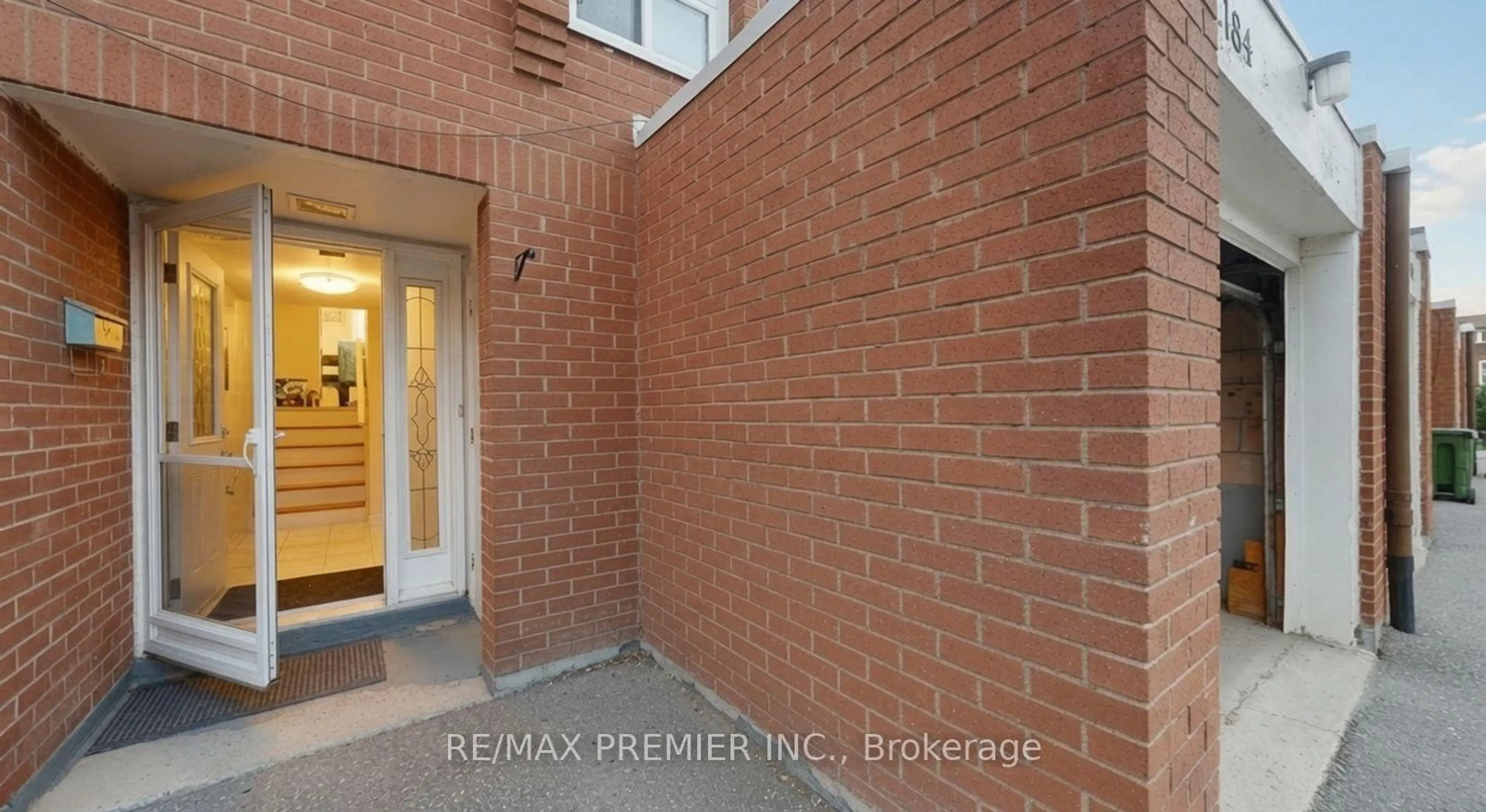 Unknown for 6448 Finch Ave #184, Toronto Ontario M9V 1T4