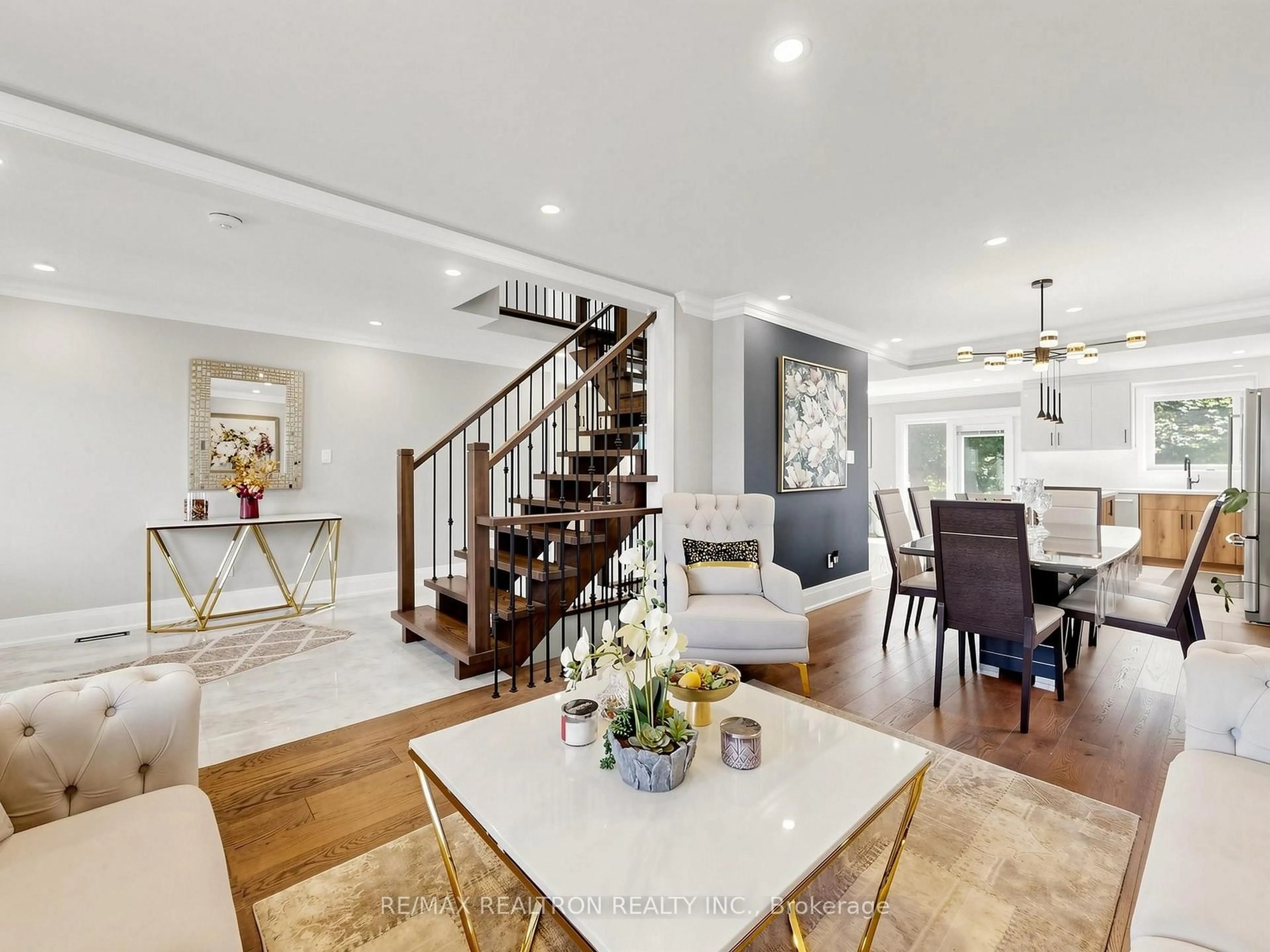Unknown for 132 Stilecroft Dr, Toronto Ontario M3J 1A9