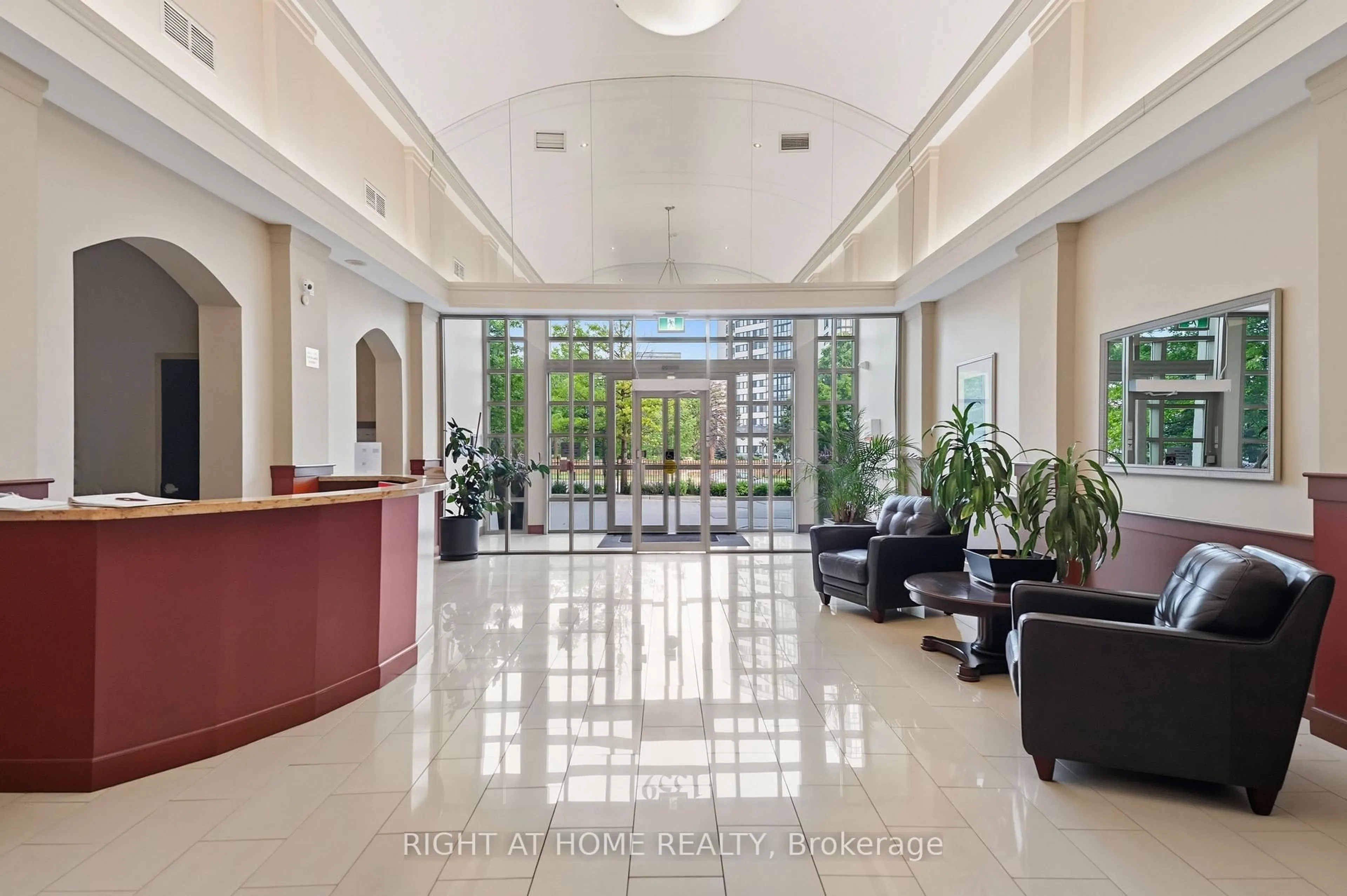 Lobby for 1359 Rathburn Rd #1007, Mississauga Ontario L4W 5P7
