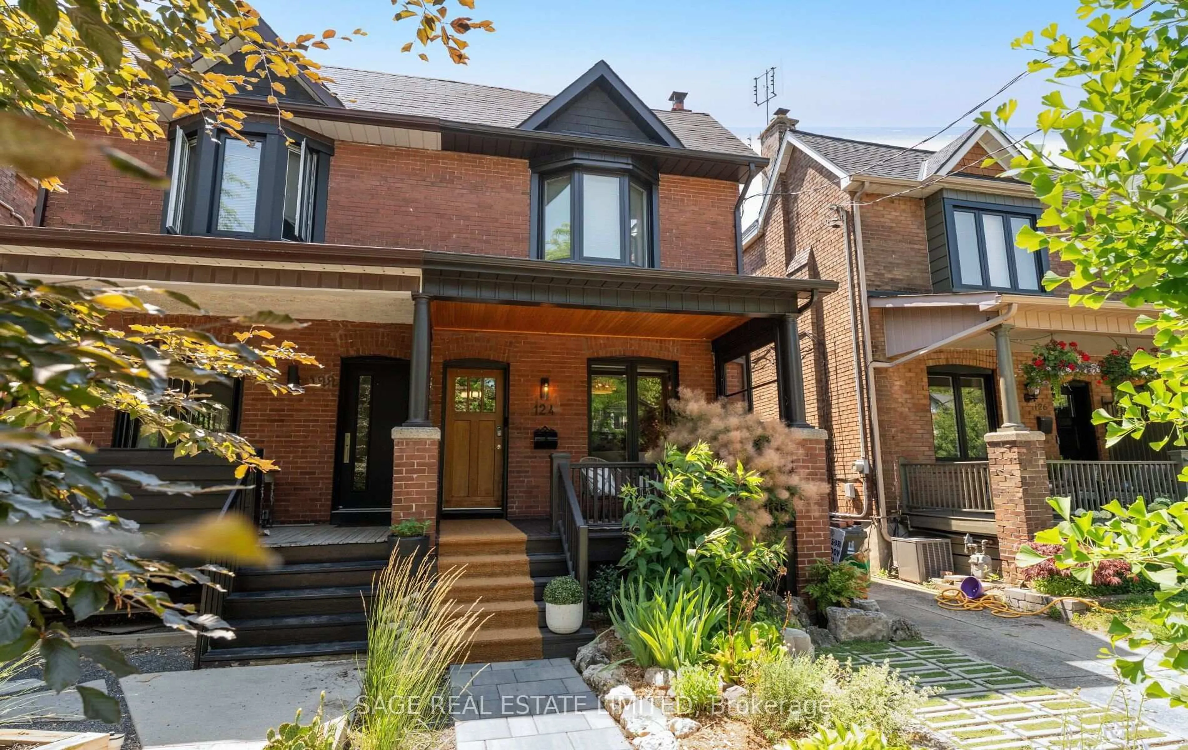 Home with brick exterior material, street for 124 Evans Ave, Toronto Ontario M6S 3V8