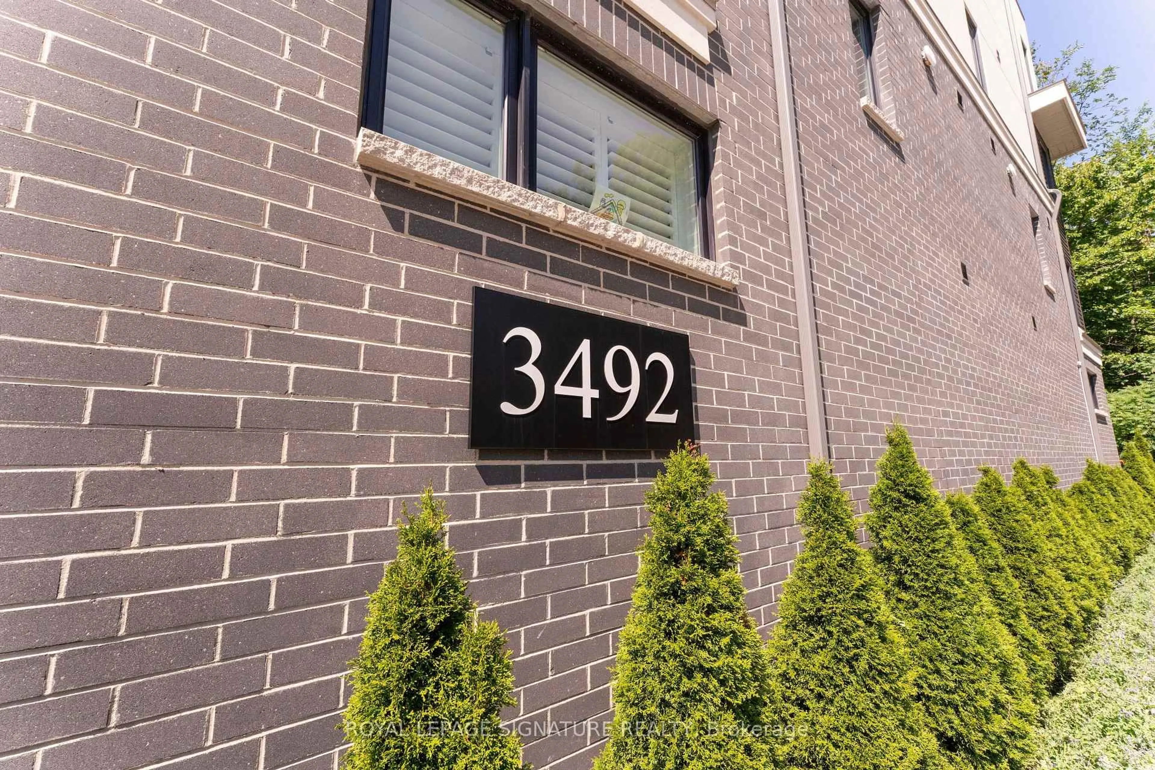Unknown for 3492 Widdicombe Way #17, Mississauga Ontario L5L 2M5