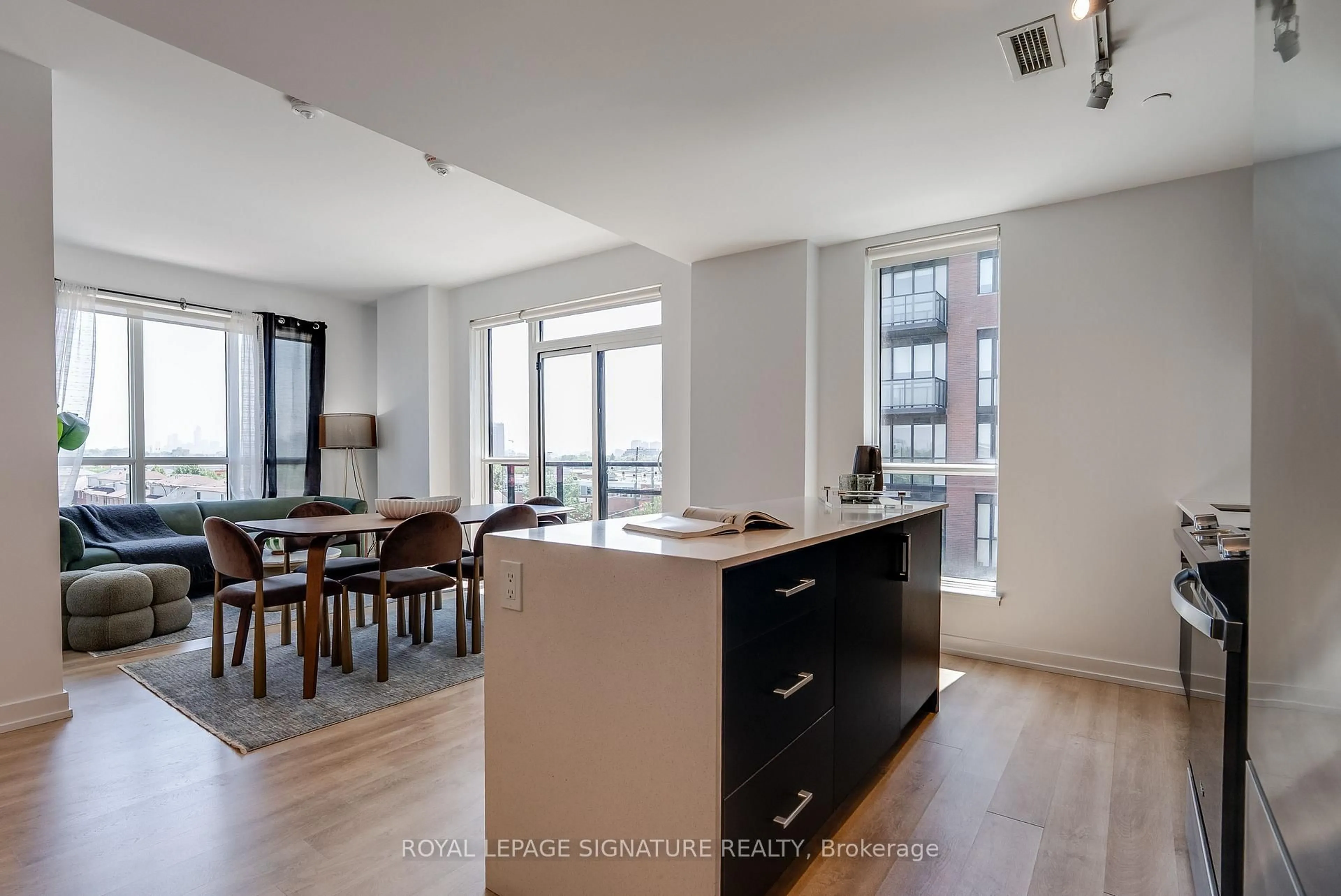Open concept kitchen, unknown for 2300 St. Clair Ave #517, Toronto Ontario M6N 1K8