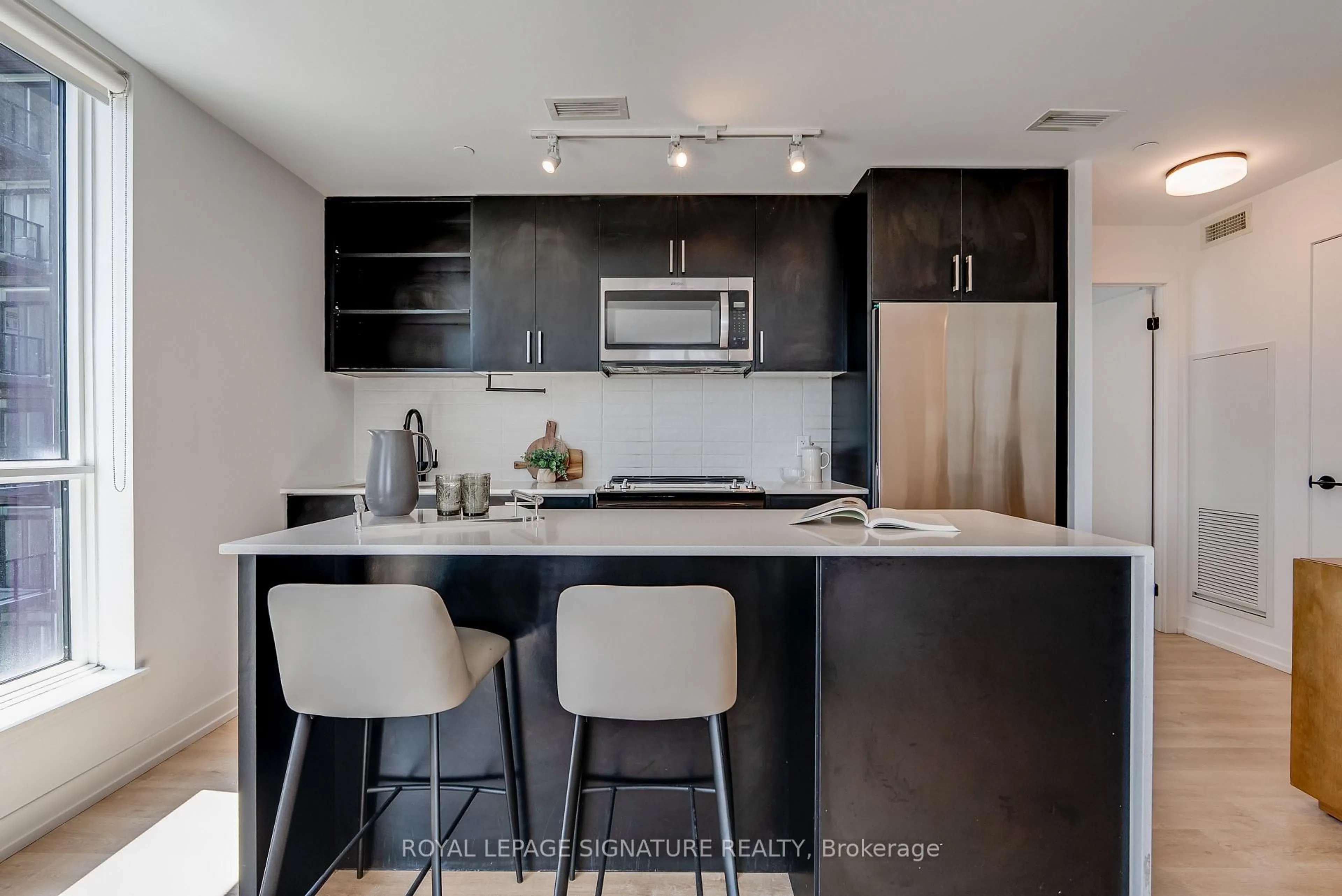 Open concept kitchen, unknown for 2300 St. Clair Ave #517, Toronto Ontario M6N 1K8