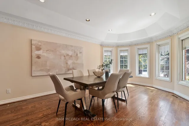 2339 Glengarry Rd, Mississauga 5