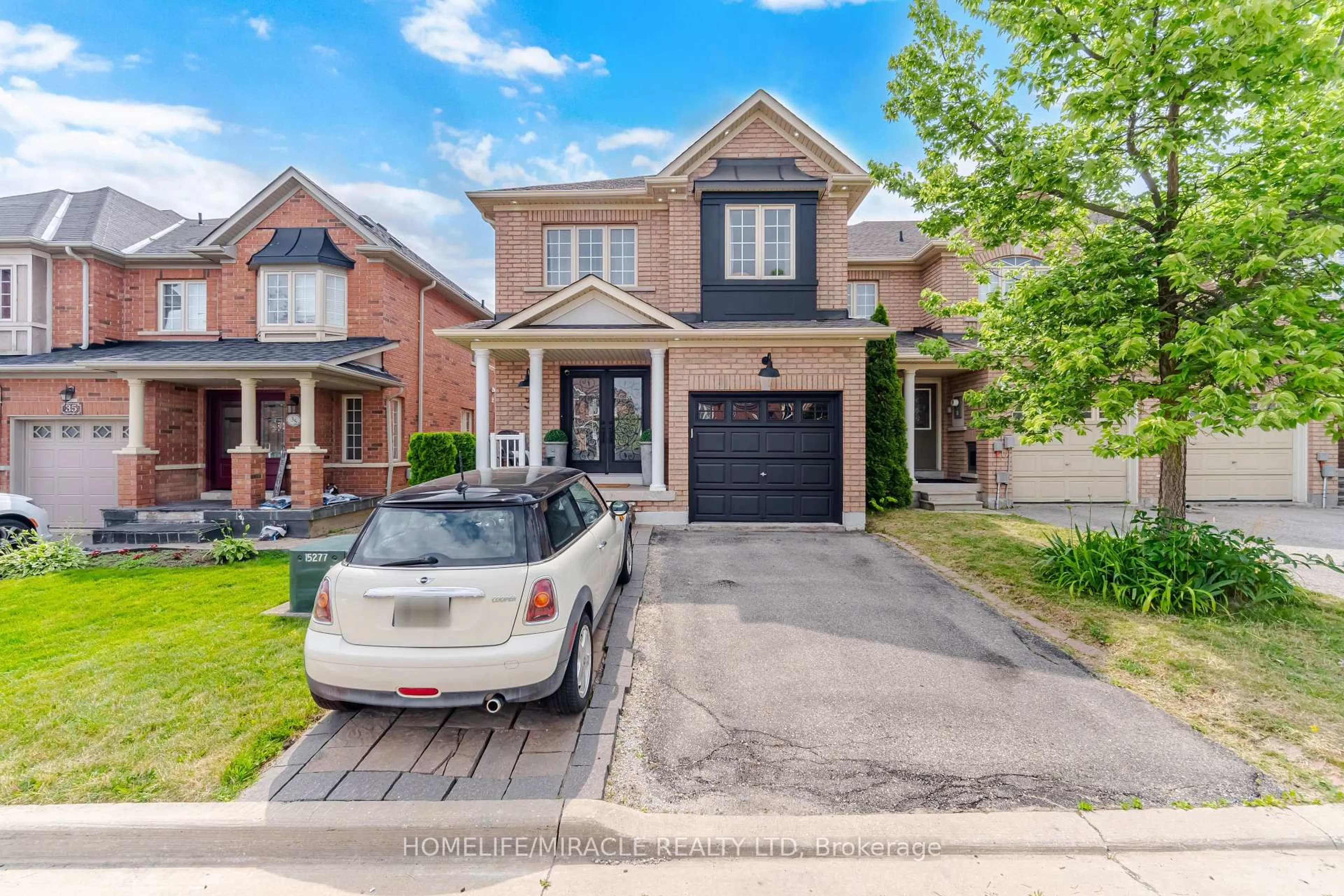 Home with brick exterior material, street for 37 Lacebark Crt, Brampton Ontario L6R 3M7