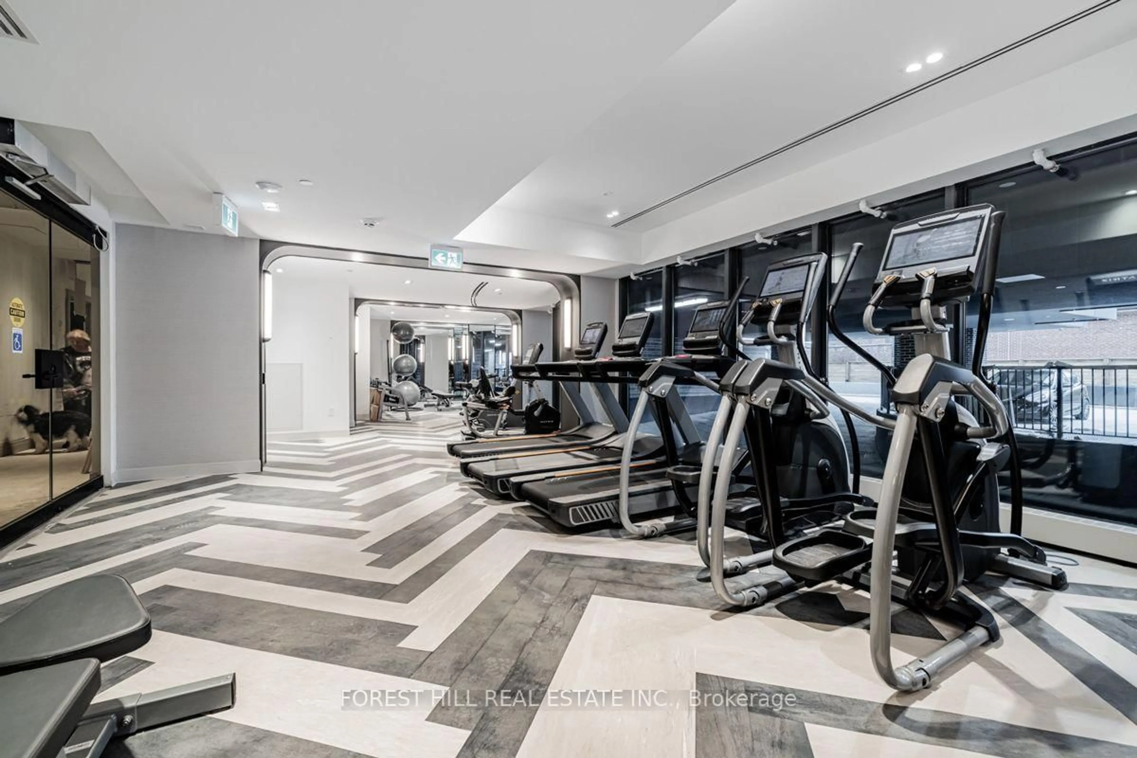 Gym or fitness room for 556 Marlee Ave #911, Toronto Ontario M6B 3J4