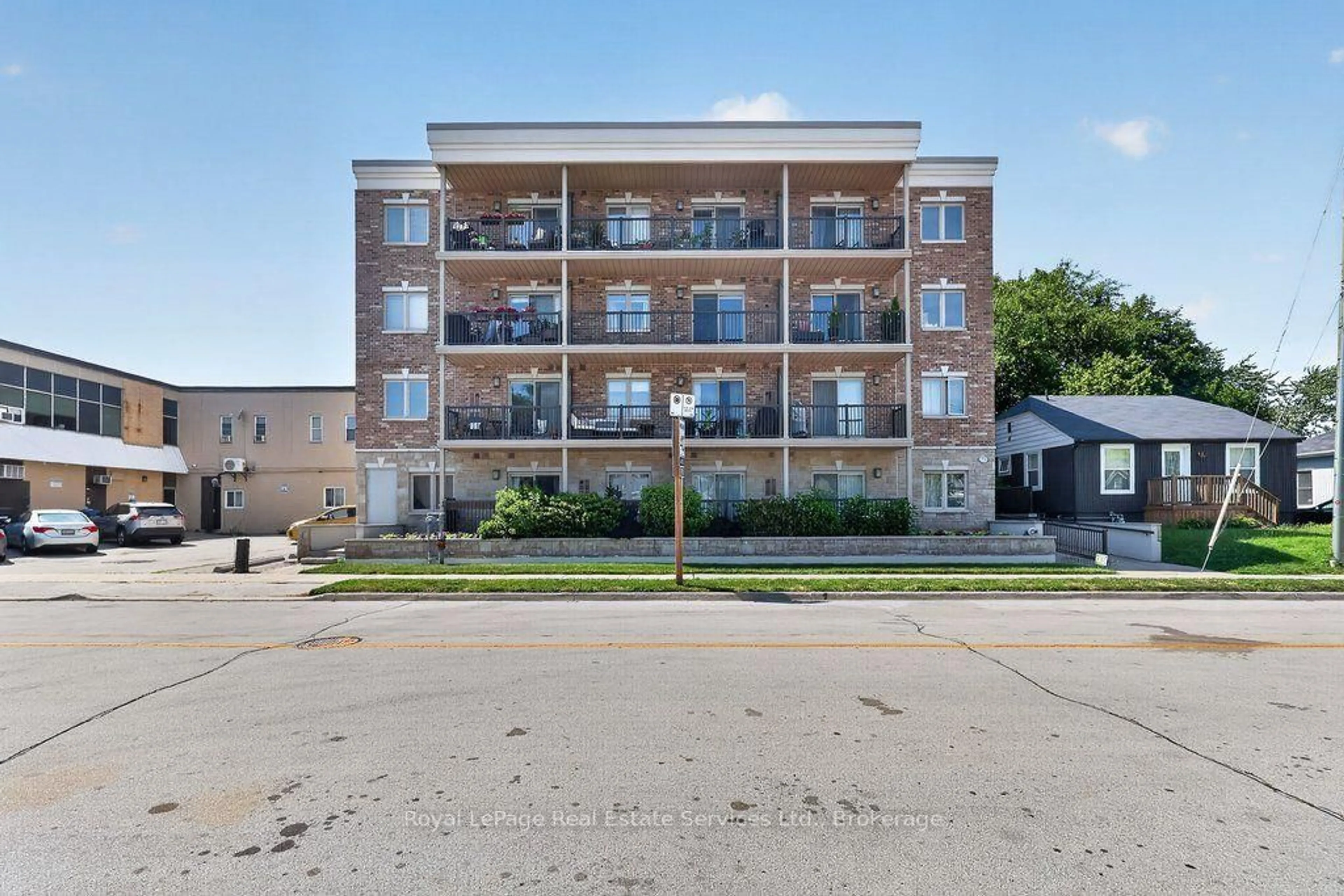 Unknown for 73 Washington Ave #202, Oakville Ontario L6K 1W5