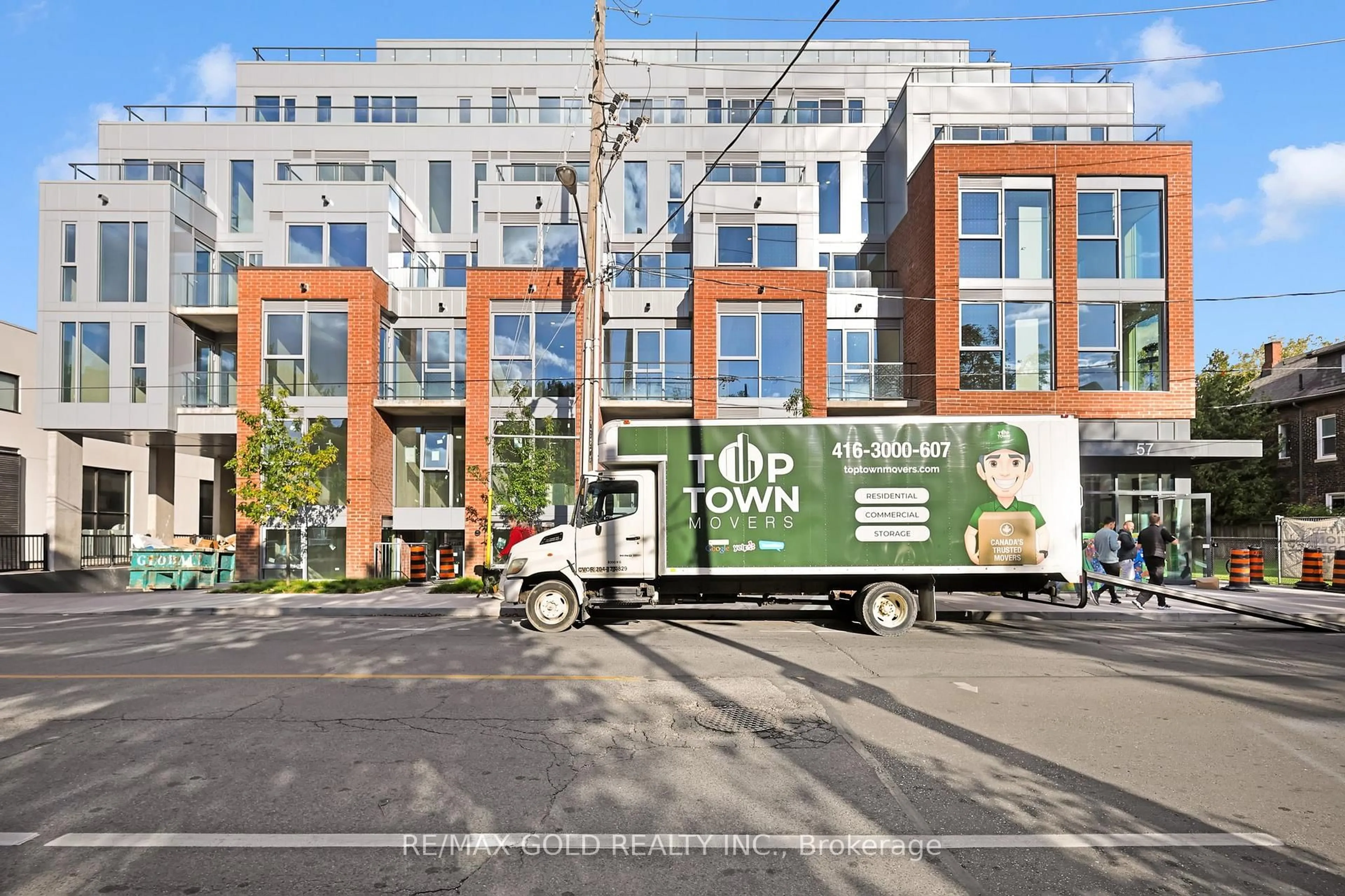 Patio, street for 57 Brock Ave #211, Toronto Ontario M3H 3N2