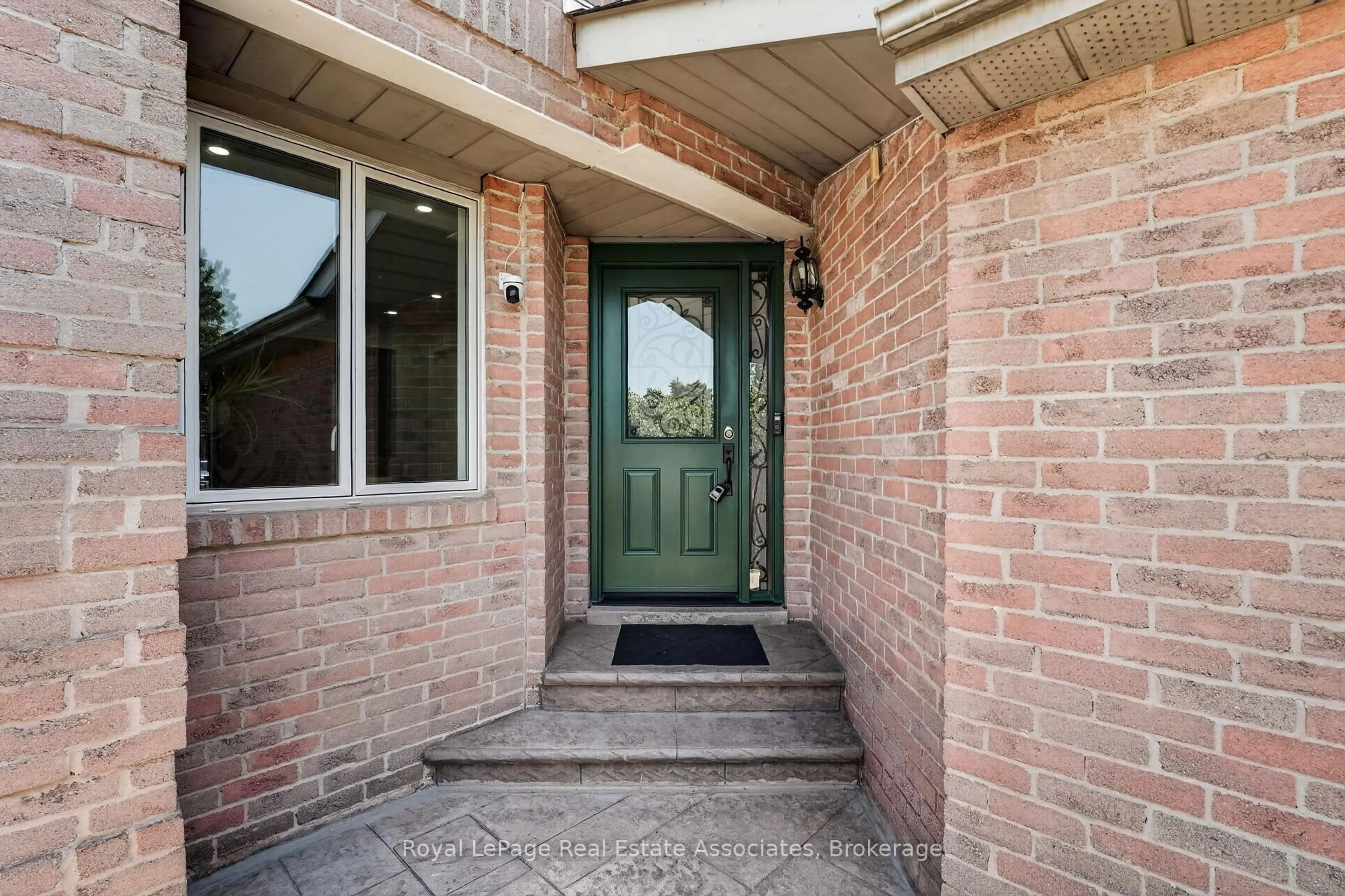 Home with brick exterior material, street for 3346 Chartrand Cres, Mississauga Ontario L5L 4C5