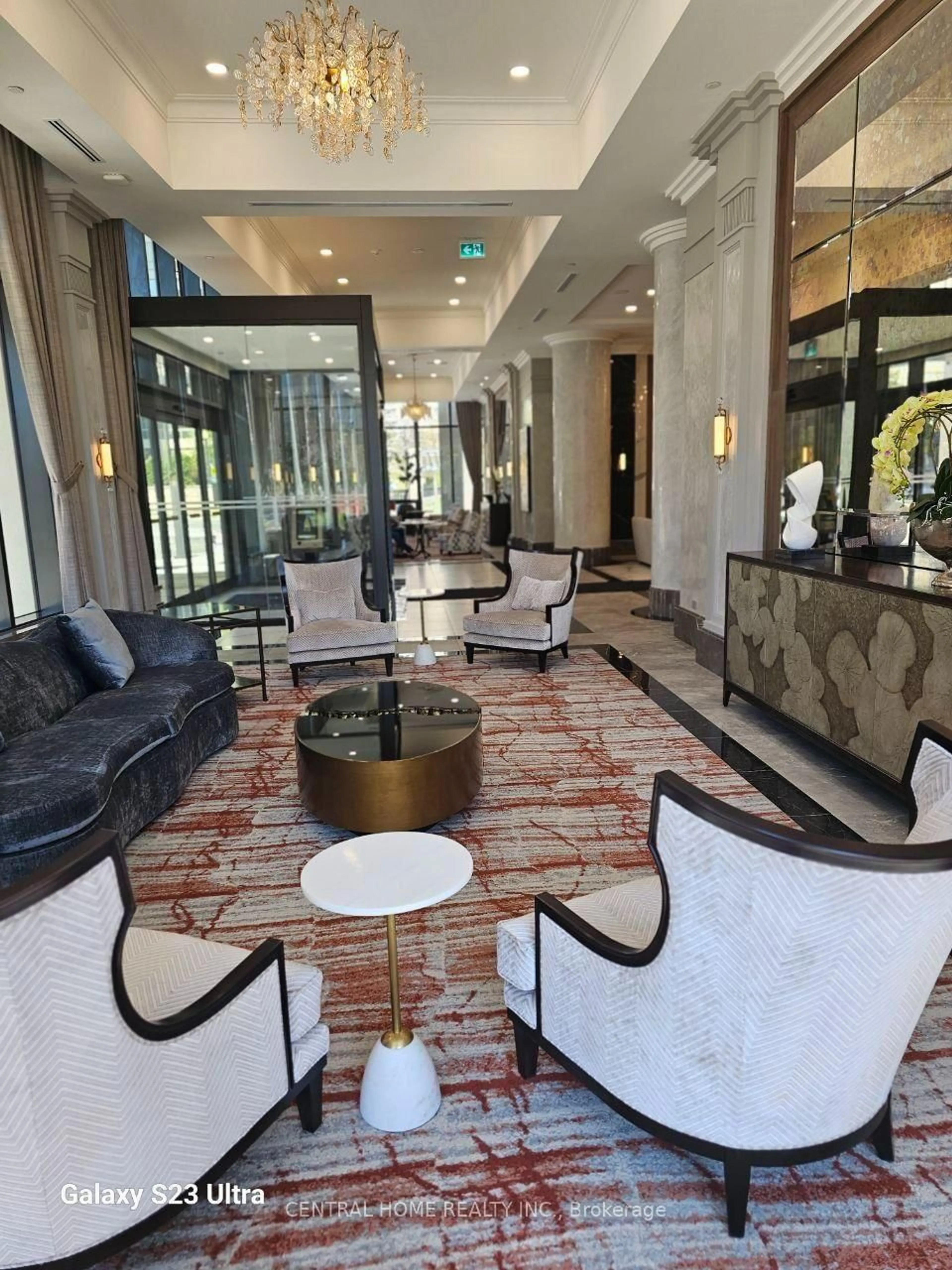 Lobby for 30 Elm Dr #2206, Mississauga Ontario L5B 0N6