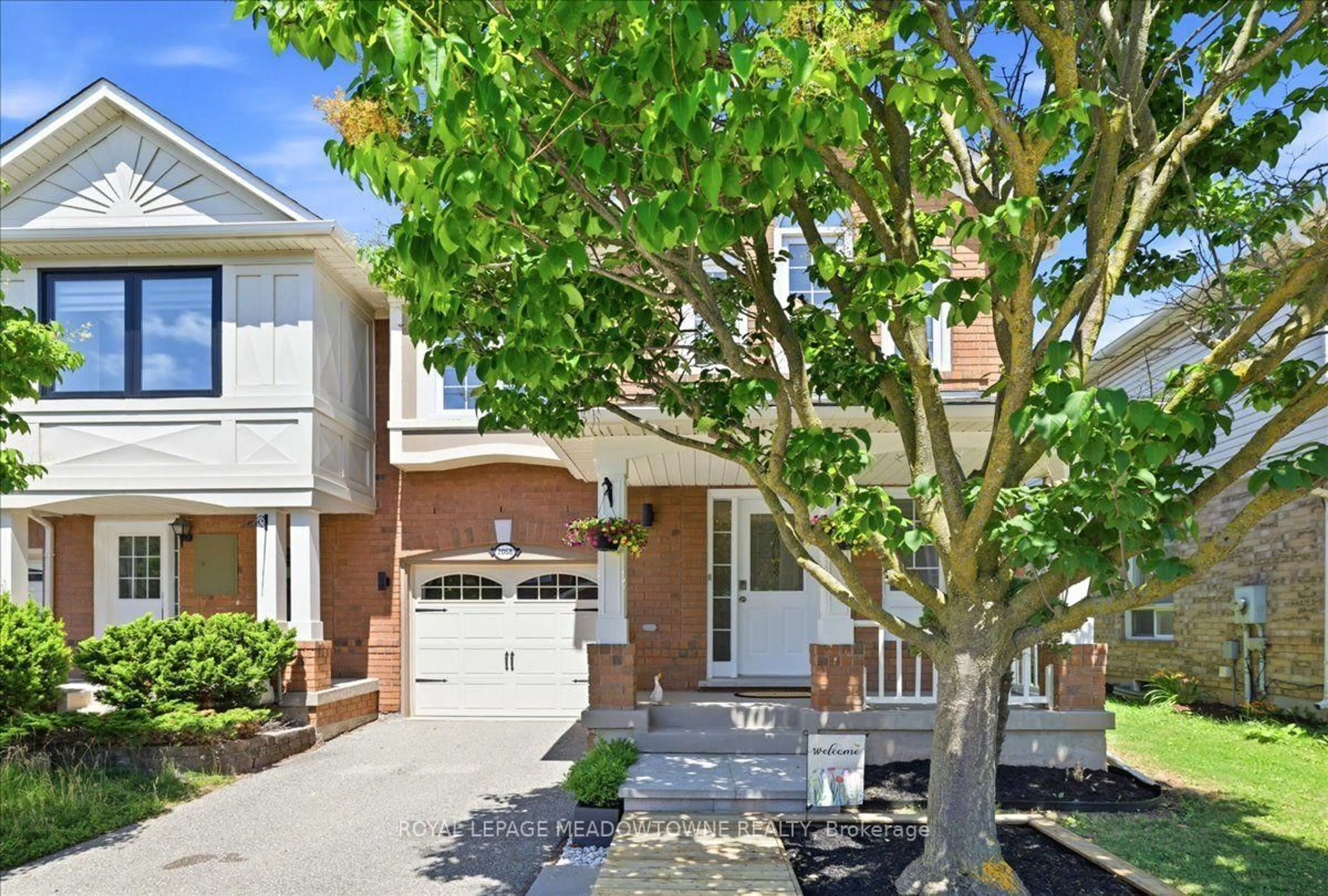 Unknown for 2068 Broadleaf Cres, Burlington Ontario L7L 6S4