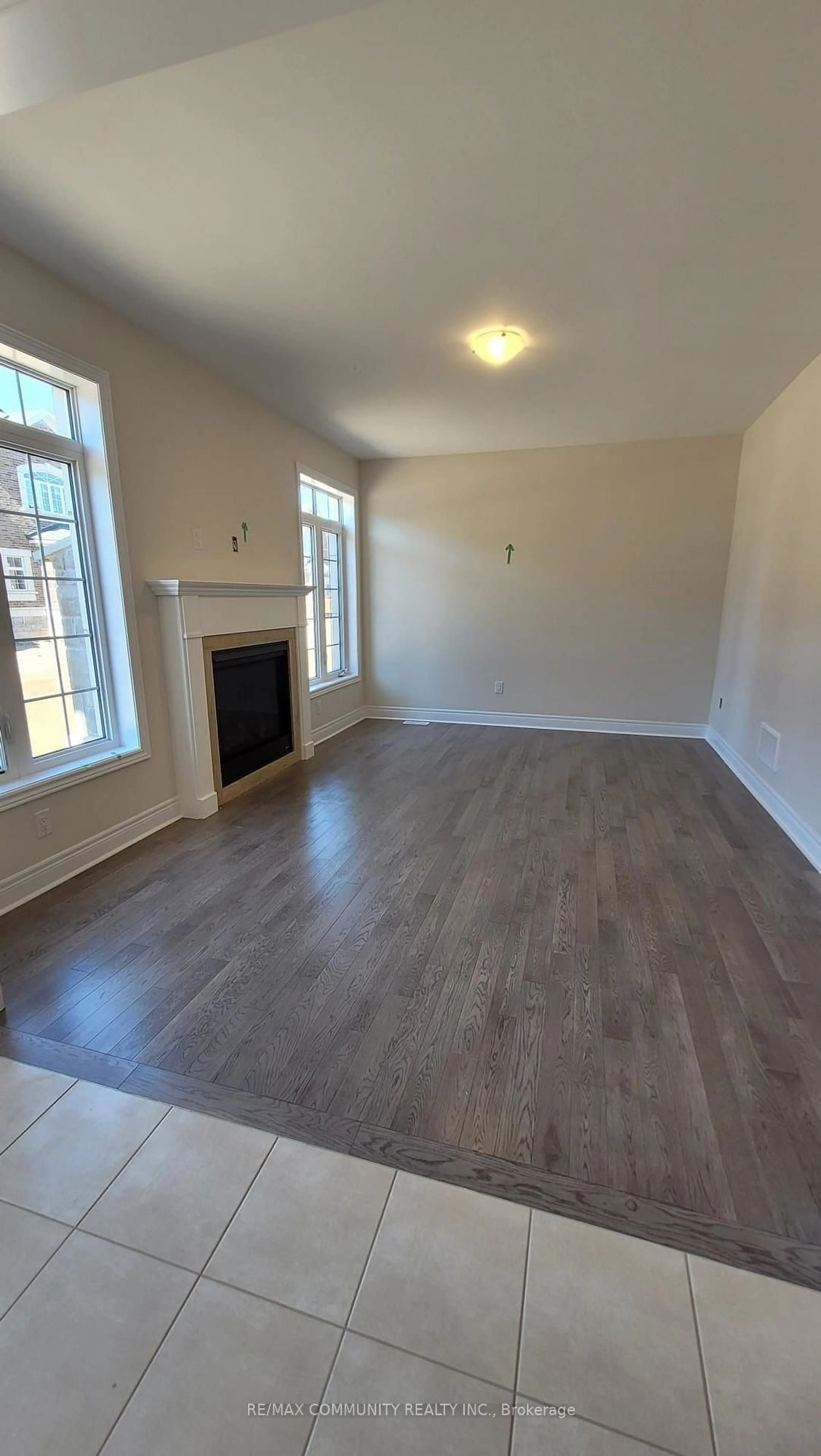 A pic of a room for 18 Walworth St, Halton Hills Ontario L7G 0N5