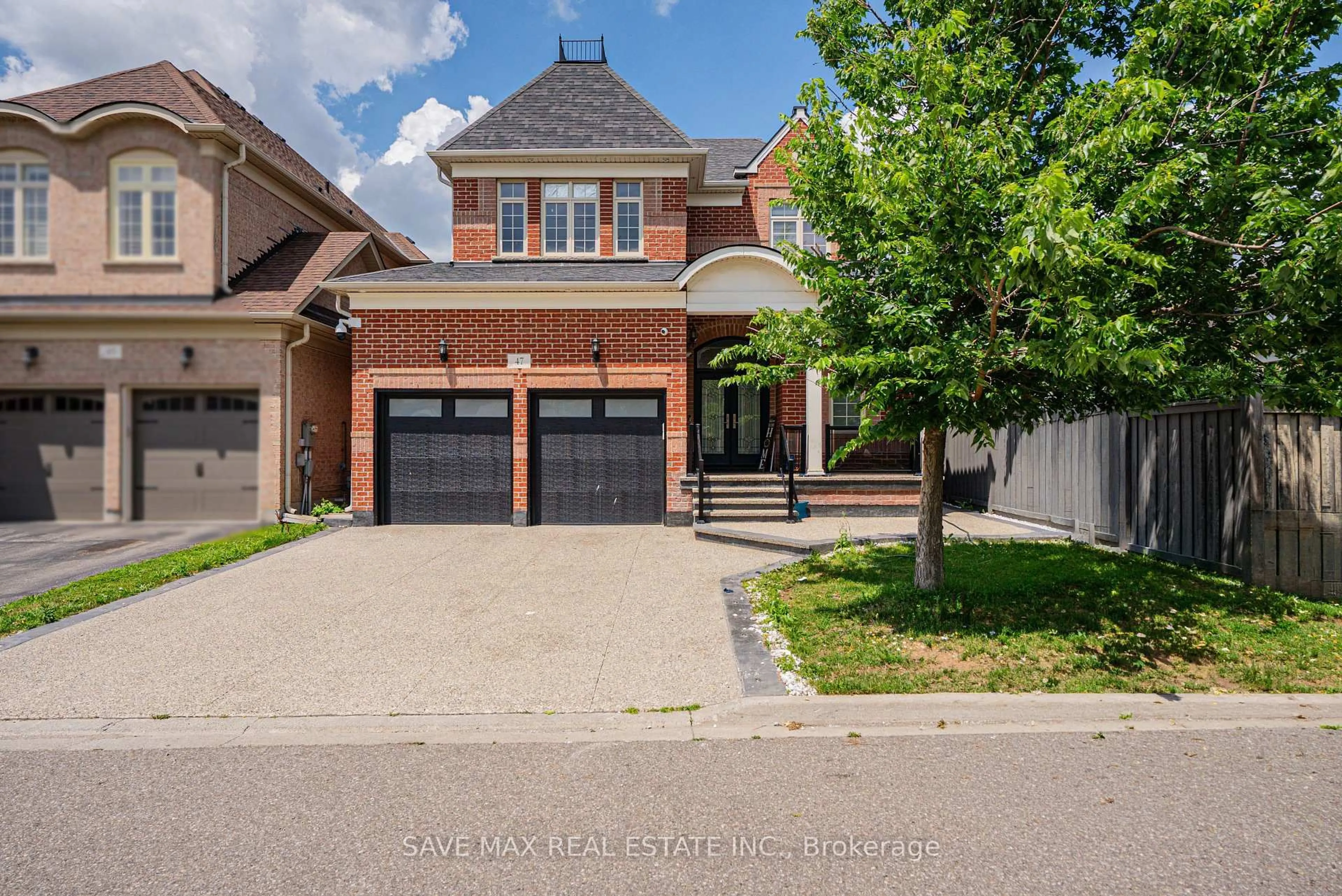 Home with brick exterior material, street for 47 Legendary Circ, Brampton Ontario L6Y 0S1