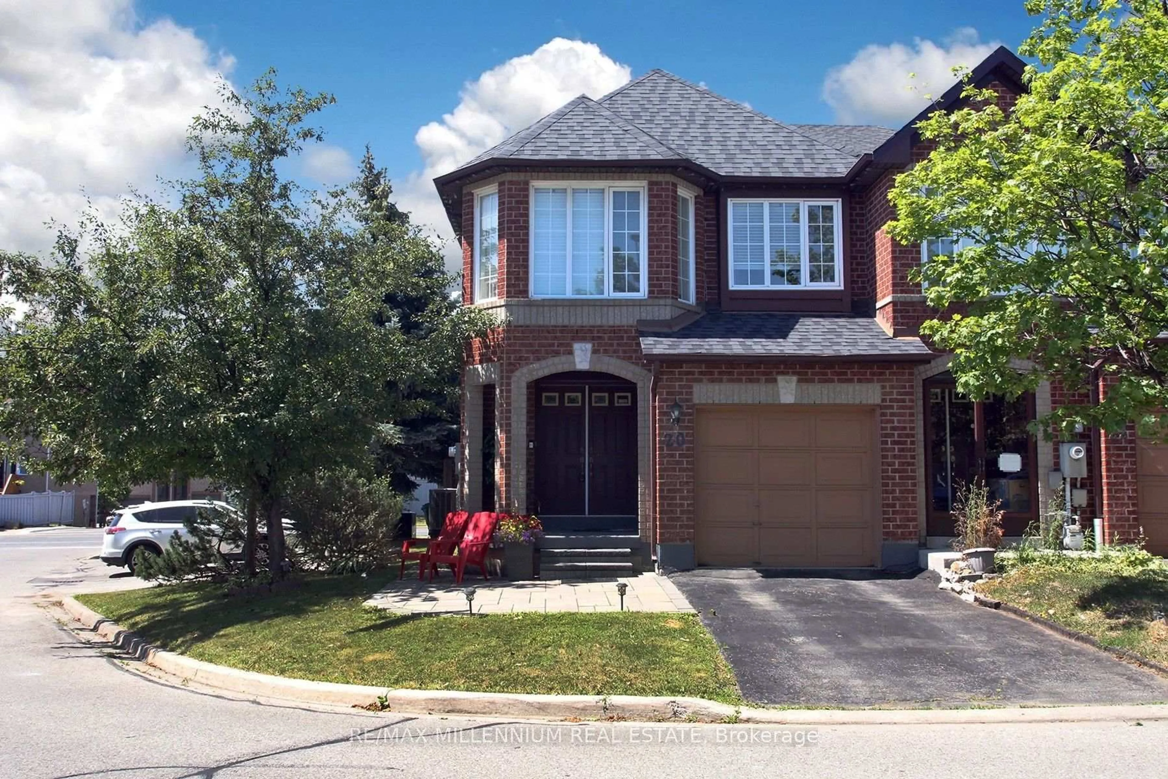 Home with brick exterior material, street for 20 Kenwood Dr #20, Brampton Ontario L6X 4P5