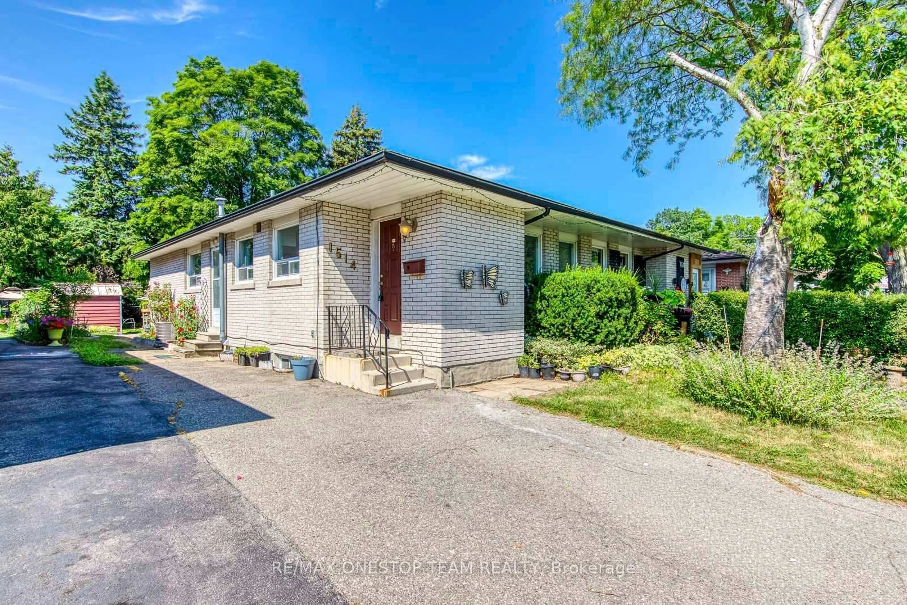 Unknown for 1514 Swanage Cres, Mississauga Ontario L5J 3N8