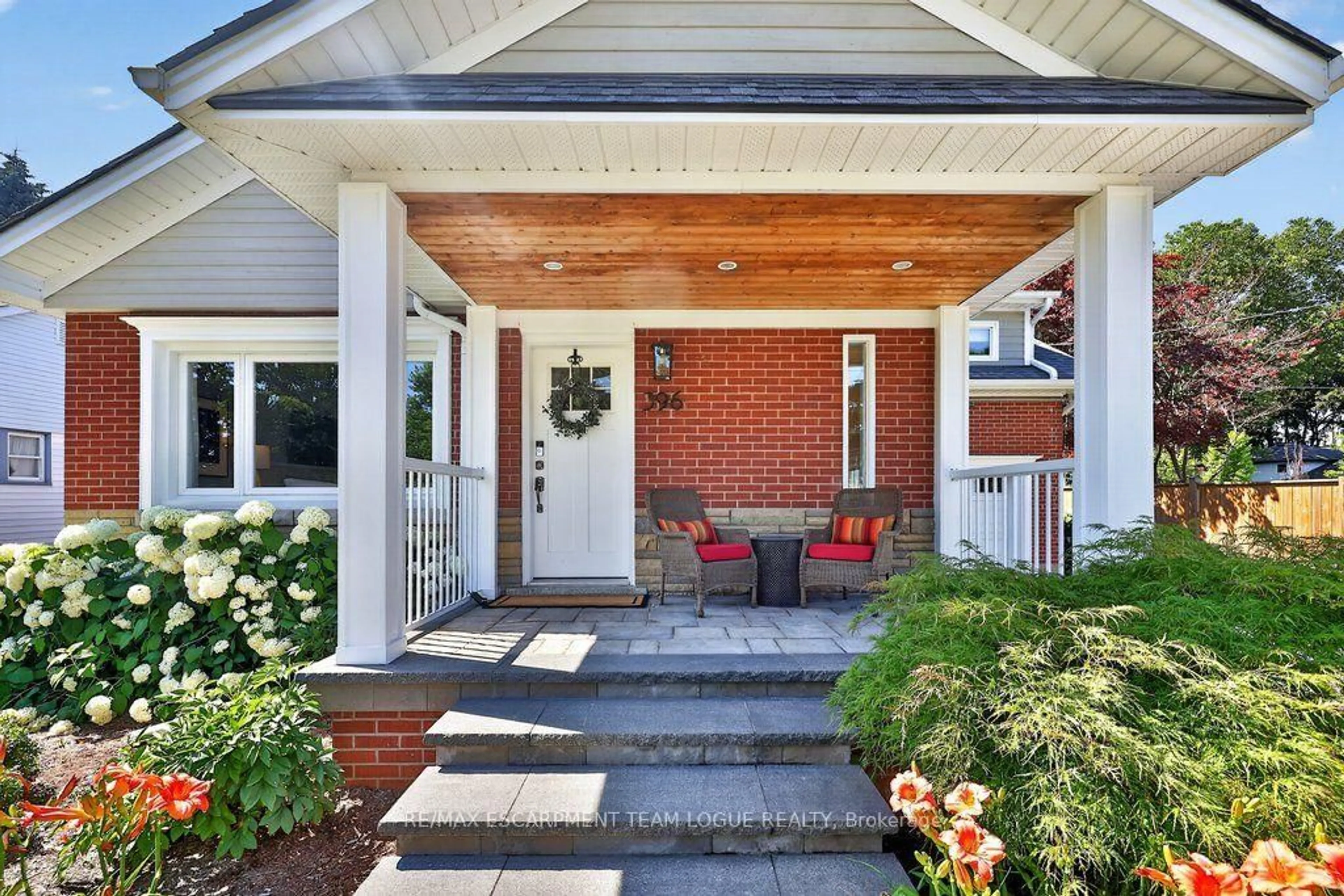 Home with brick exterior material, street for 396 PEPPER Dr, Burlington Ontario L7R 3C9
