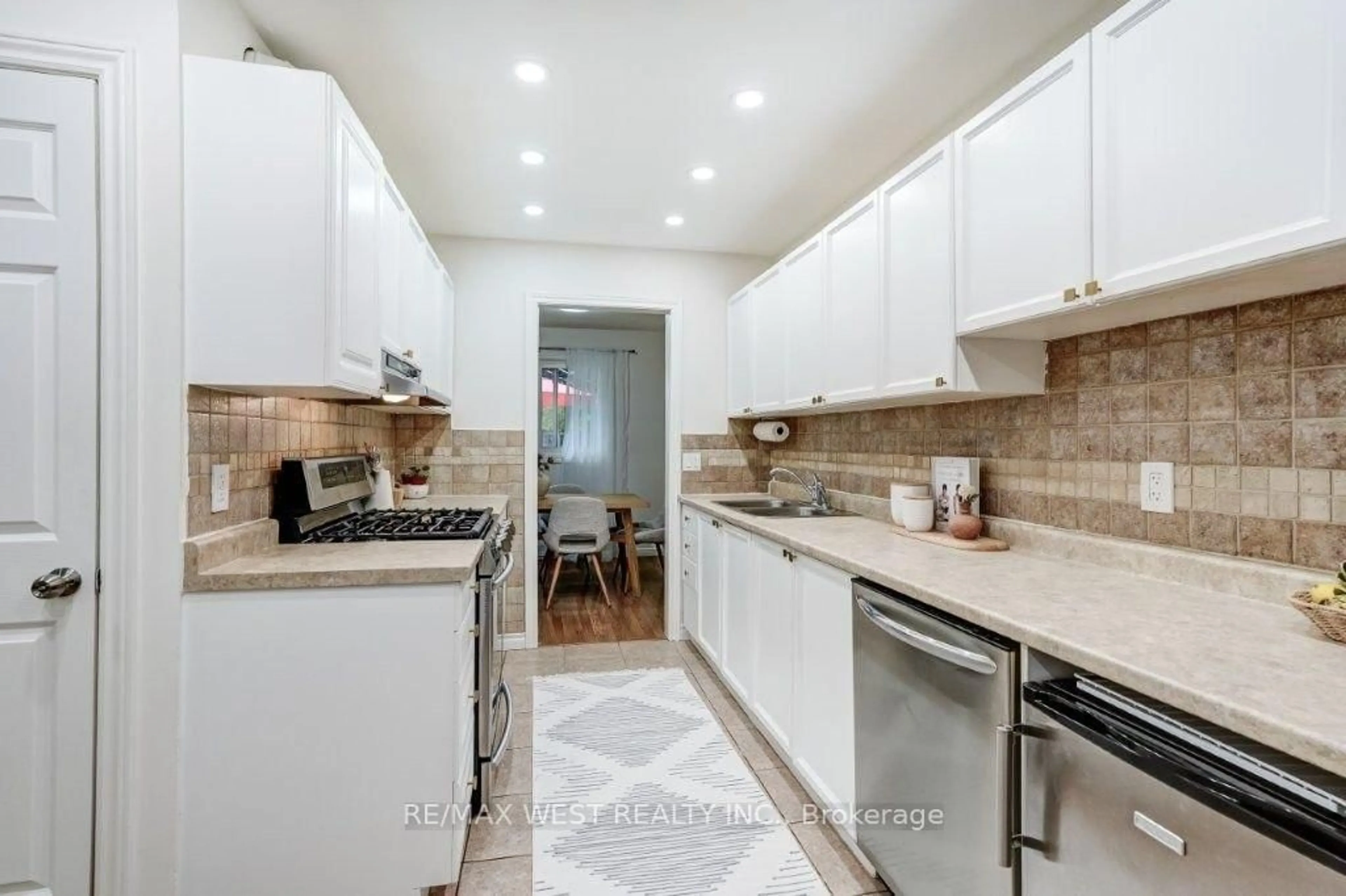 Unknown for 6240 Montevideo Rd #41, Mississauga Ontario L5N 2N7