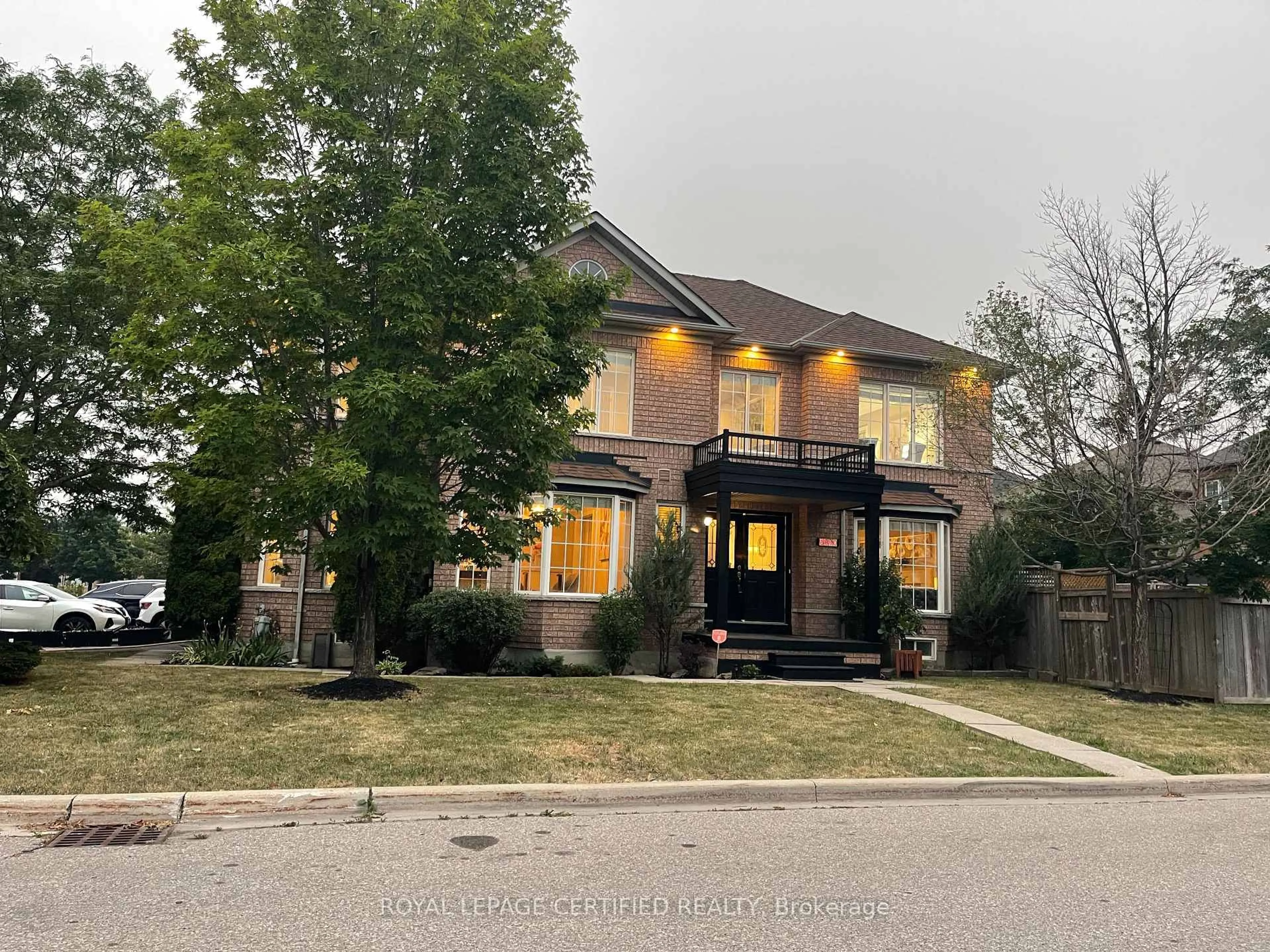 Unknown for 5890 Tampico Way, Mississauga Ontario L5M 6Y9