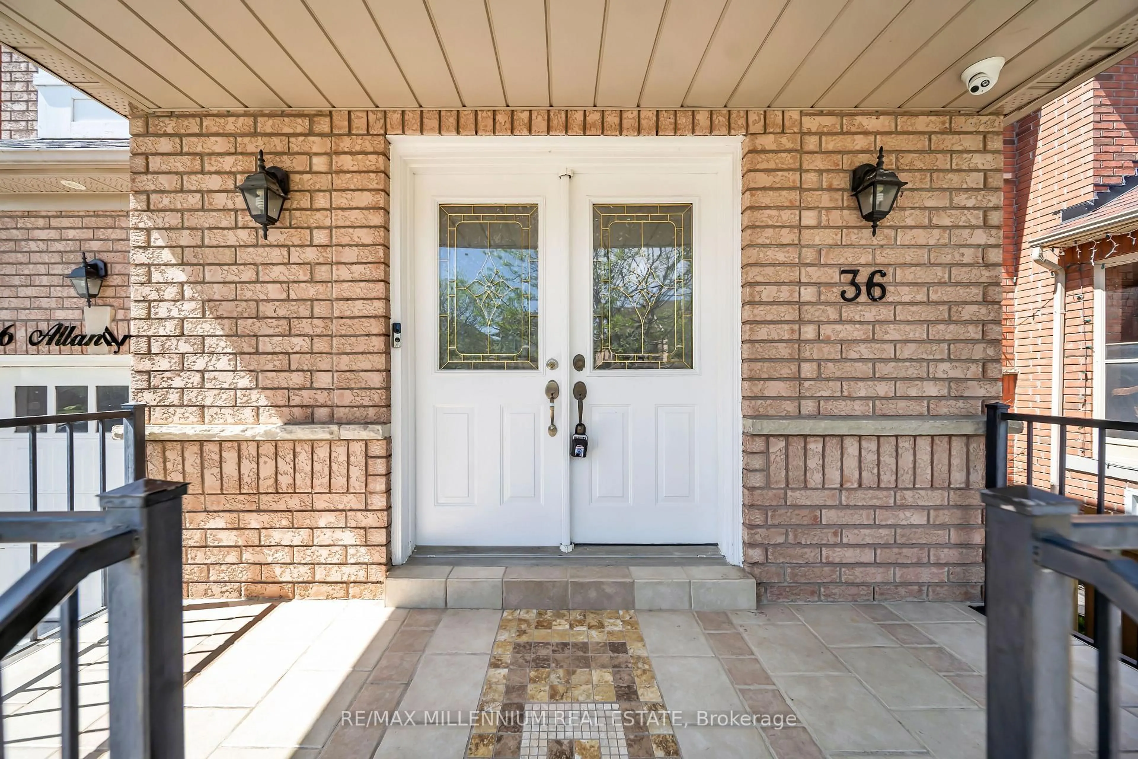 Unknown for 36 Allangrove Dr, Brampton Ontario L7A 2M3