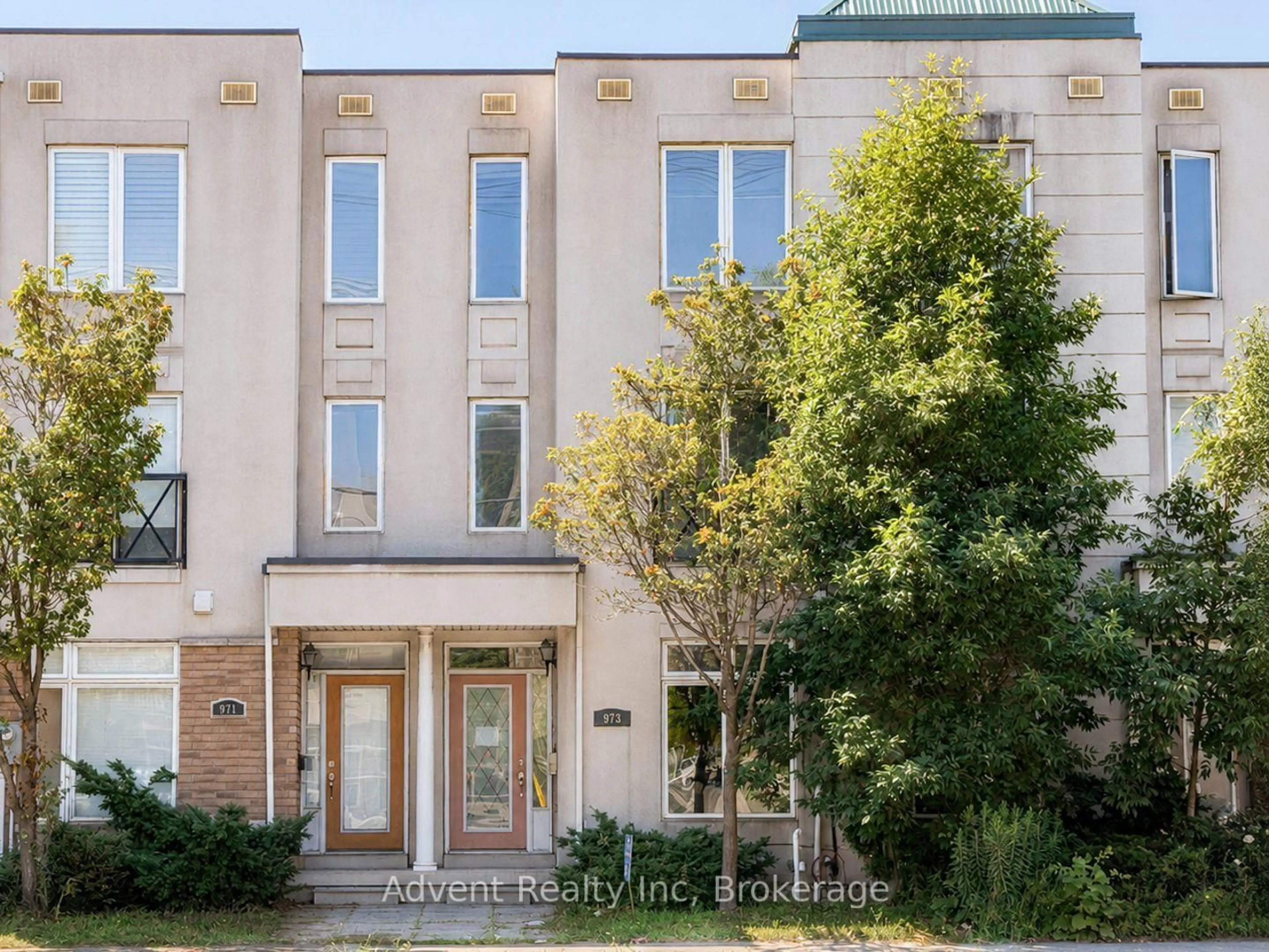Home with brick exterior material, street for 973 The Queensway, Toronto Ontario M8Z 1P3