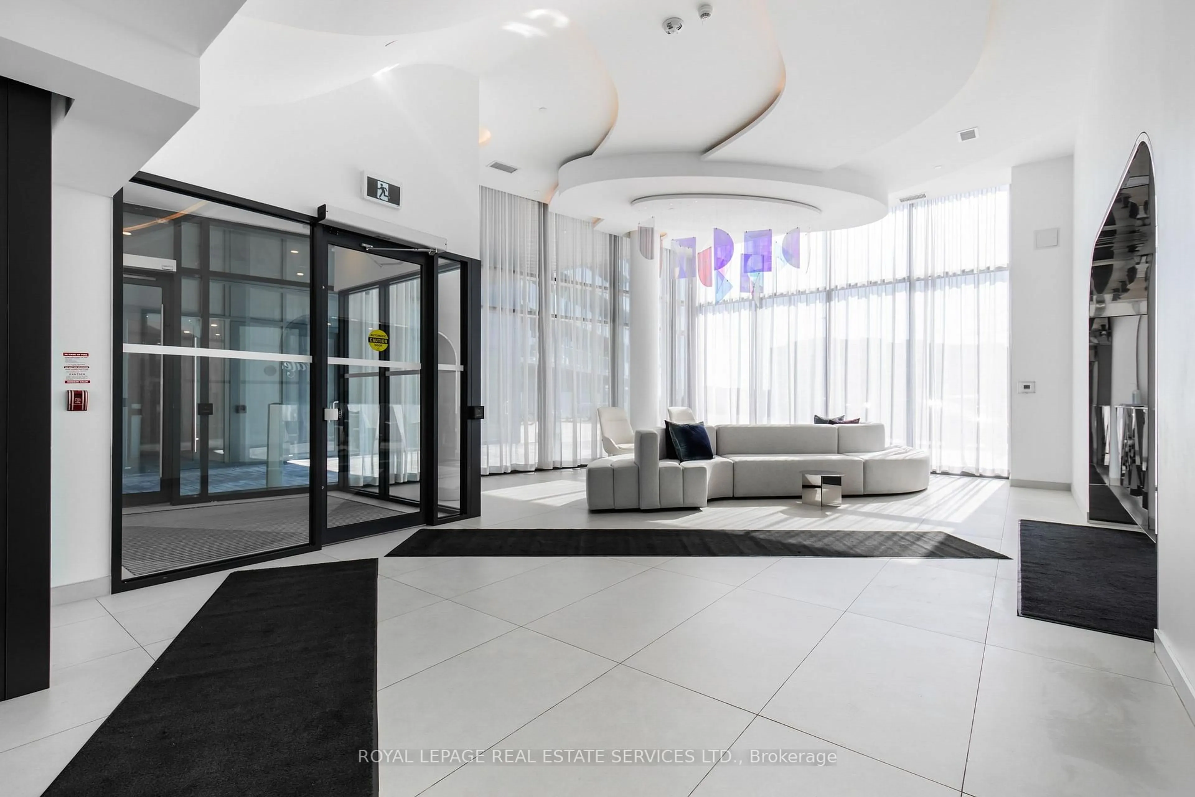 Lobby for 3210 Dakota Common #A607, Burlington Ontario L7M 2A8
