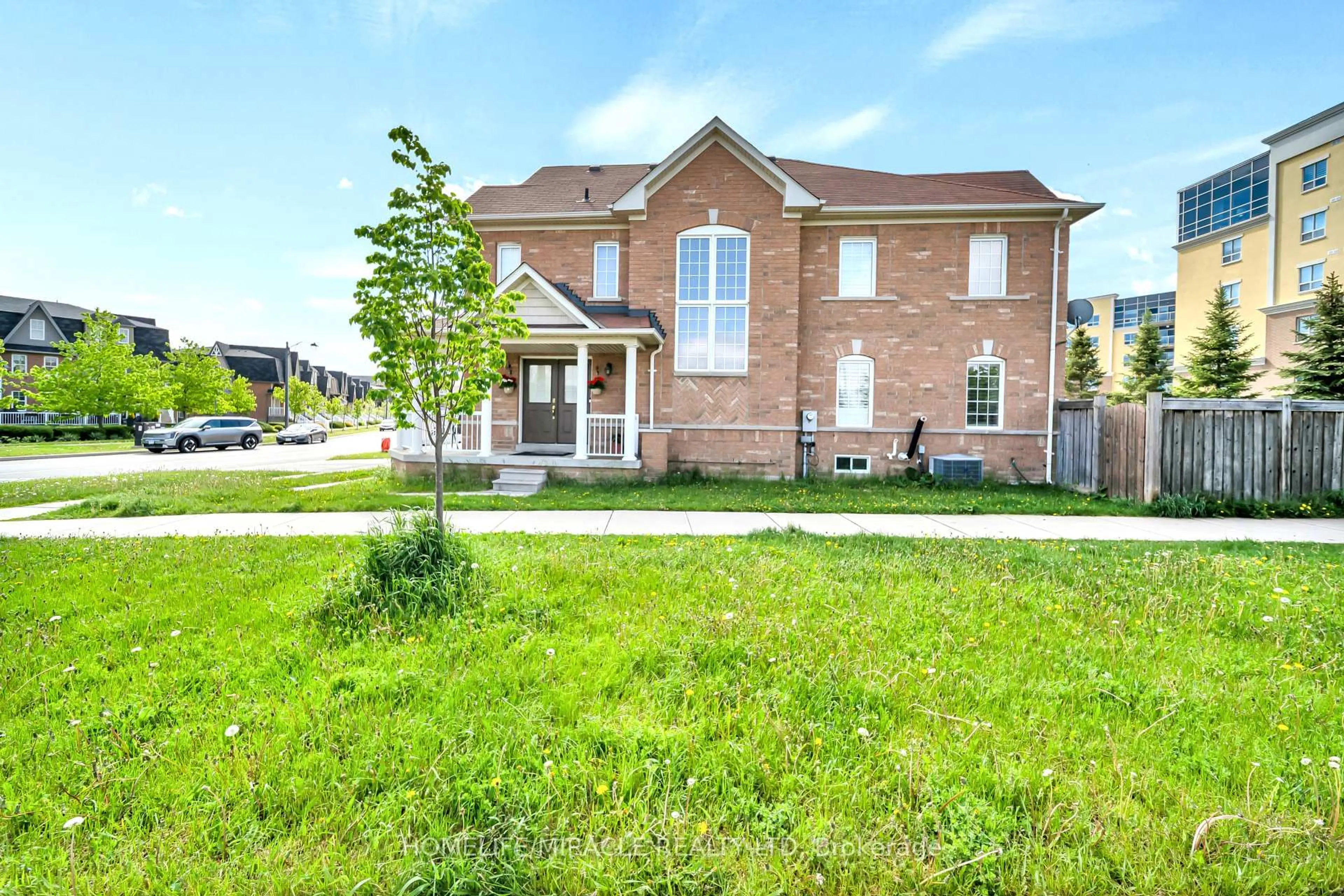 Home with brick exterior material, street for 1439 Costigan Rd, Milton Ontario L9T 0Y7