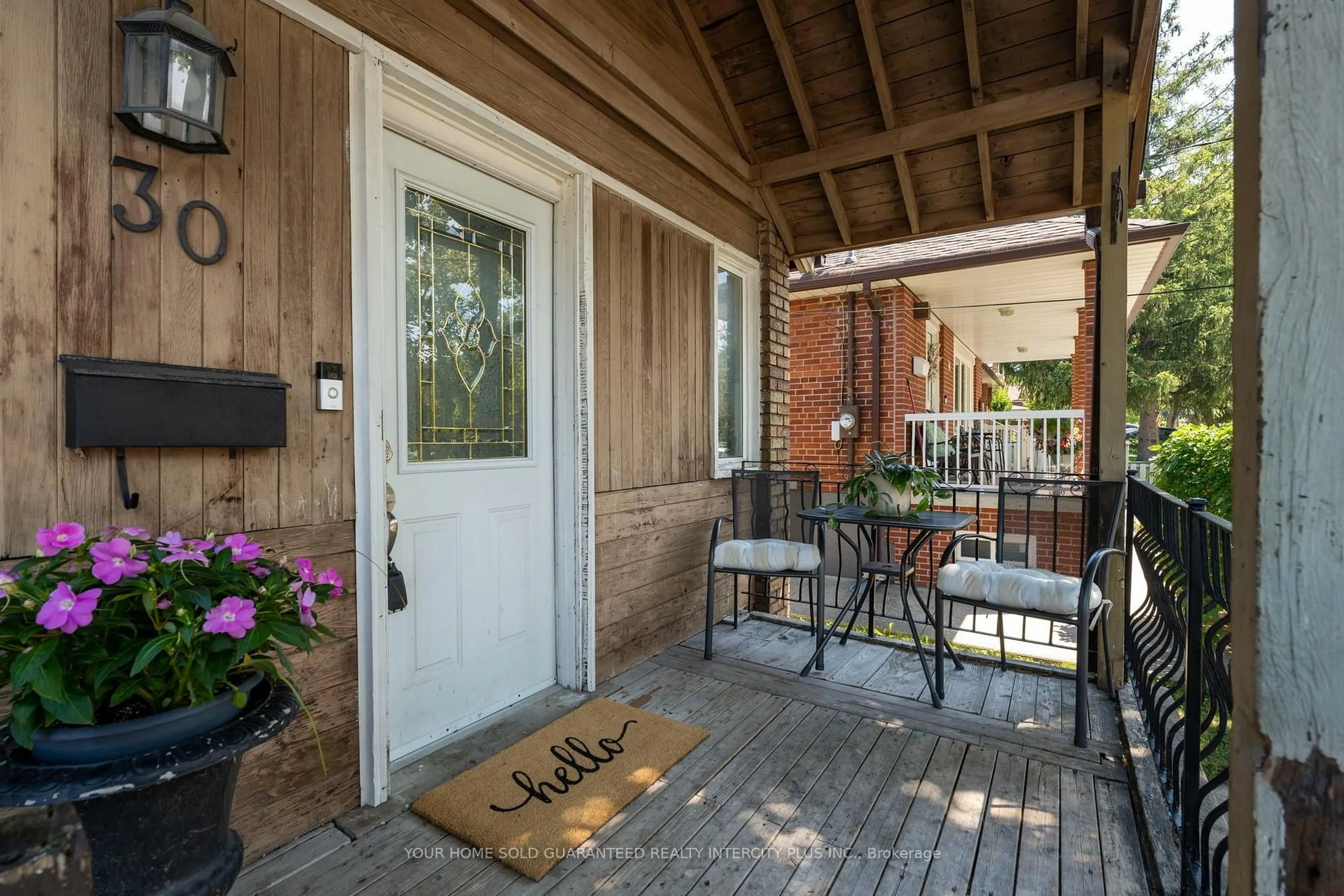 Patio, street for 30 Garside Cres, Toronto Ontario M6M 2Z6