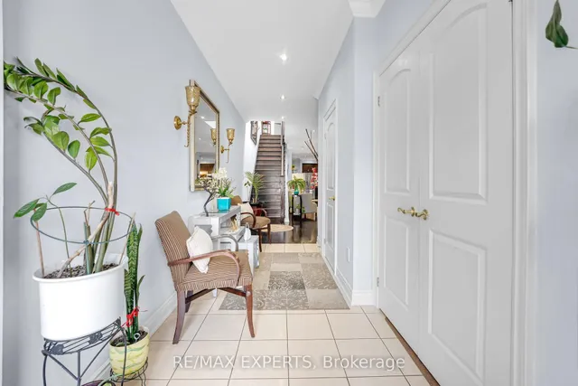 18 Cobalt St, Toronto 3