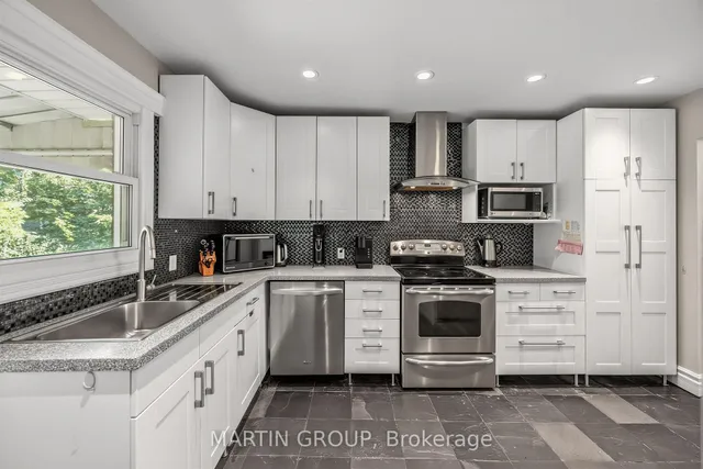 88 Rabbit Lane, Toronto 5