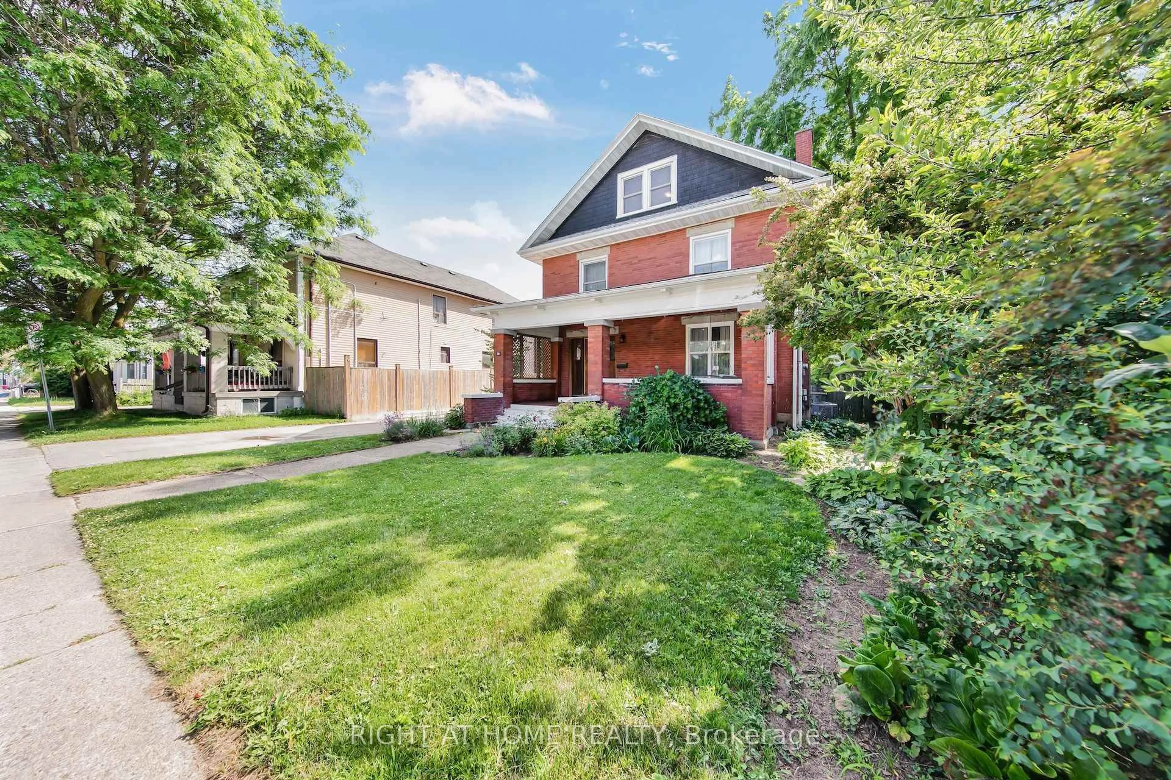 Home with brick exterior material, street for 30 Willow St, Halton Hills Ontario L7J 1Z7