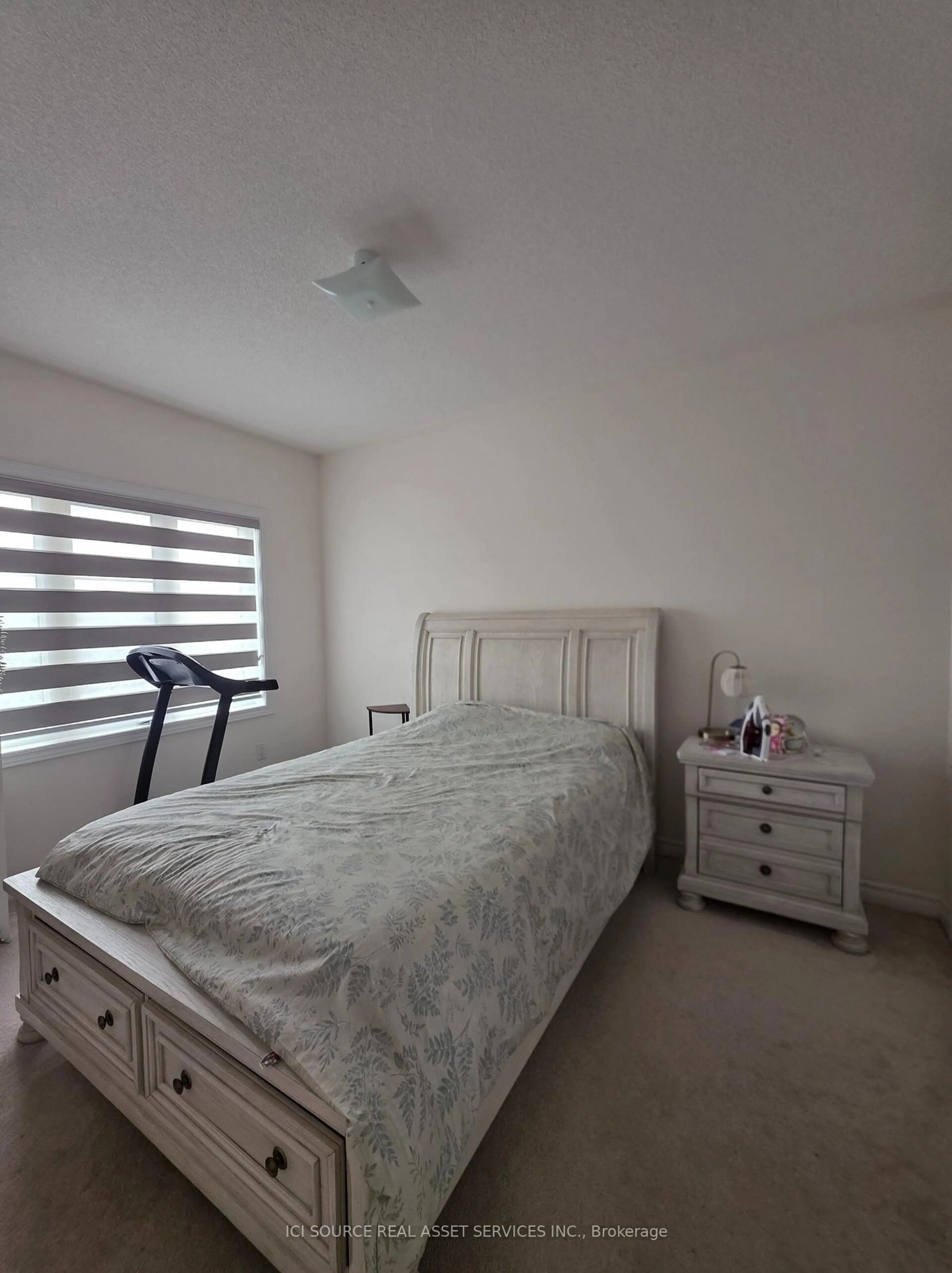 A pic of a room for 10 Brent Stephens Way, Brampton Ontario L7A 5B6