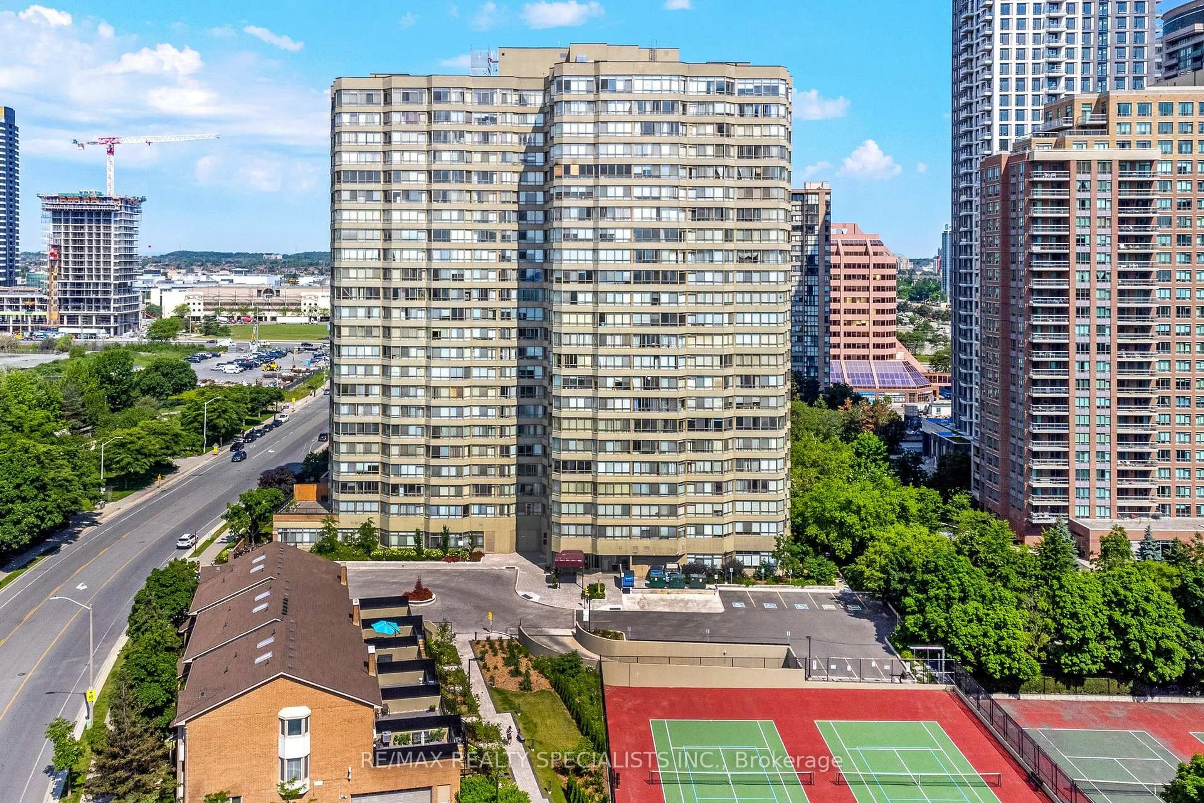 A pic from outside/outdoor area/front of a property/back of a property/a pic from drone, city buildings view from balcony for 3605 Kariya Dr #304a, Mississauga Ontario L5B 3J4
