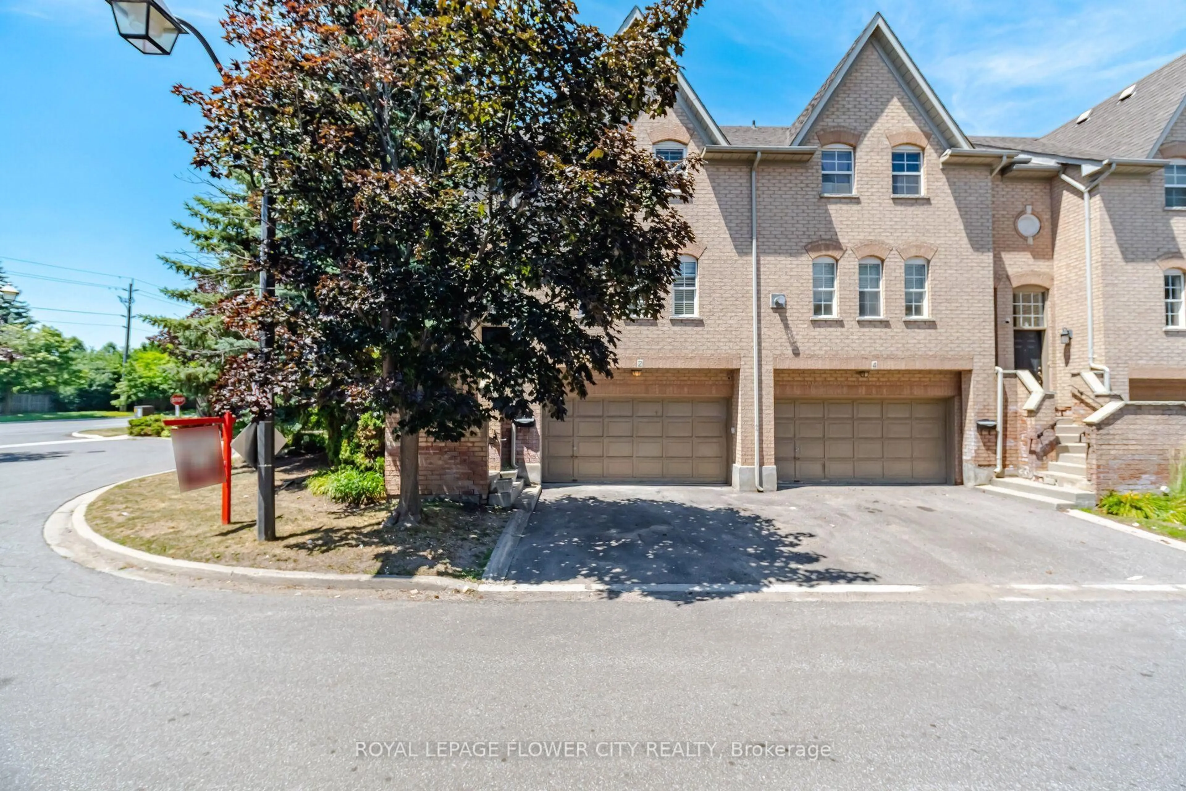A pic from outside/outdoor area/front of a property/back of a property/a pic from drone, street for 8305 McLaughlin Rd #2, Brampton Ontario L6Y 5G3