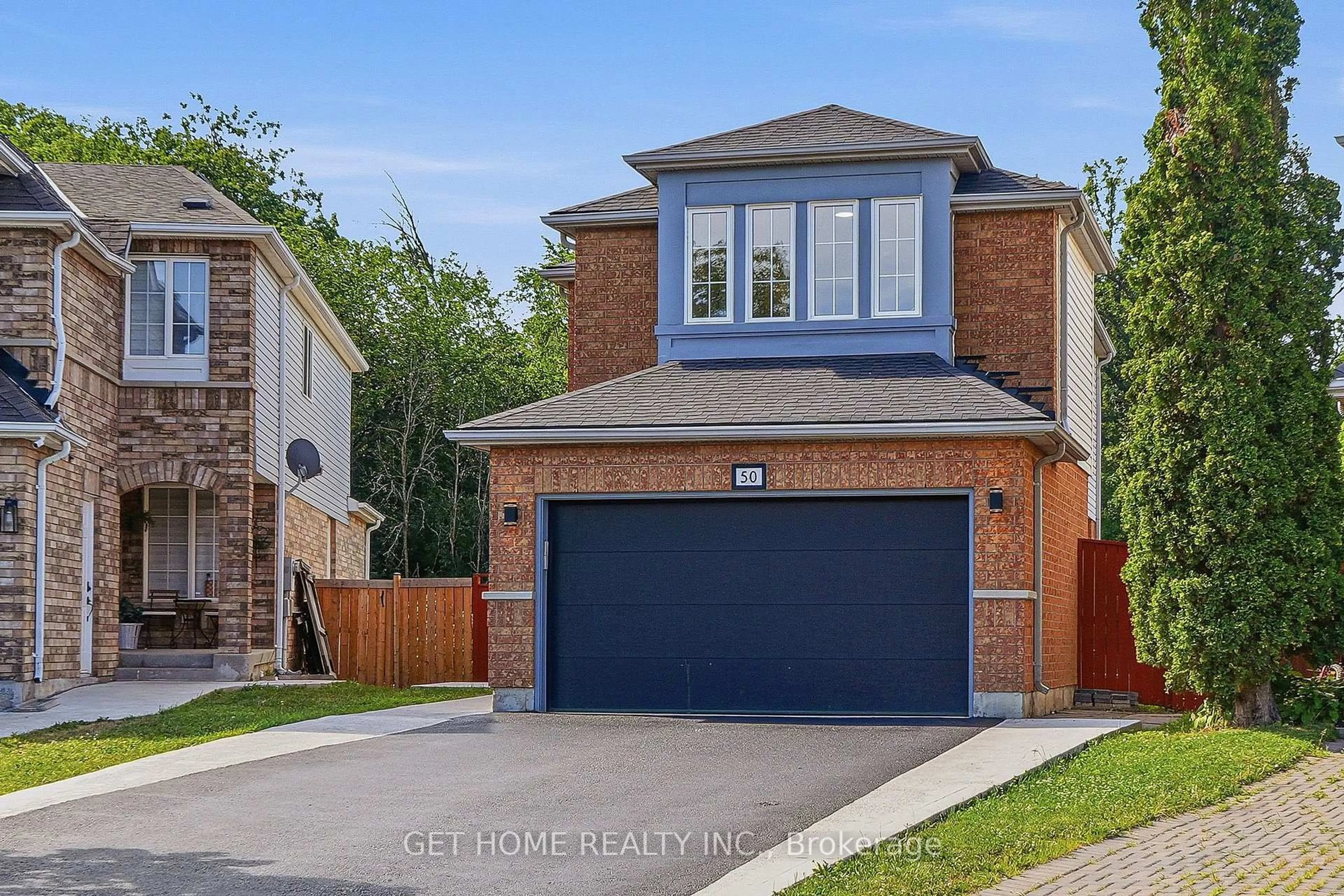Home with brick exterior material, street for 50 Willow Park Dr, Brampton Ontario L6R 2N4