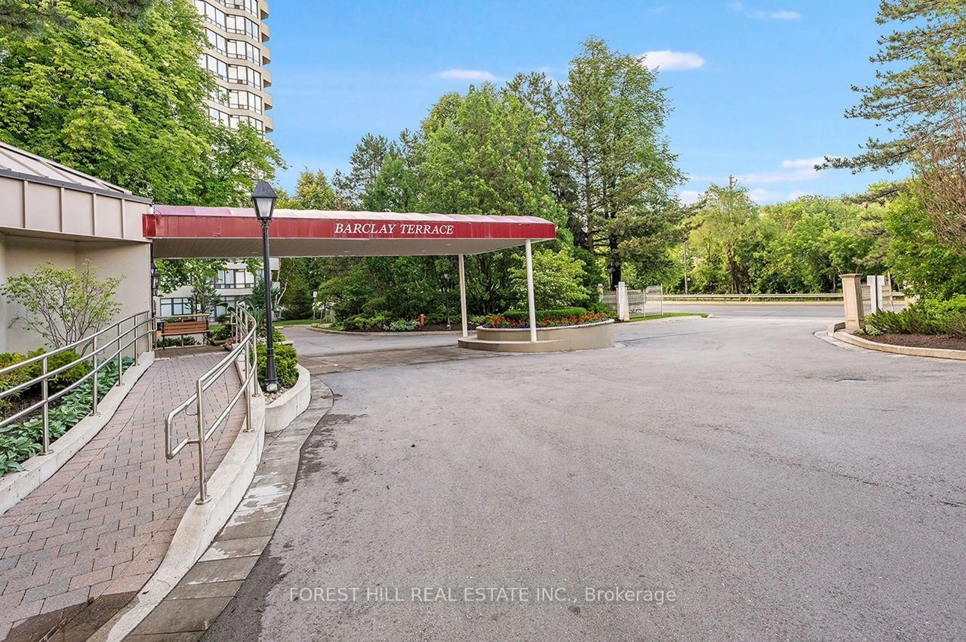Unknown for 1300 Islington Ave #2208, Toronto Ontario M9A 5C4