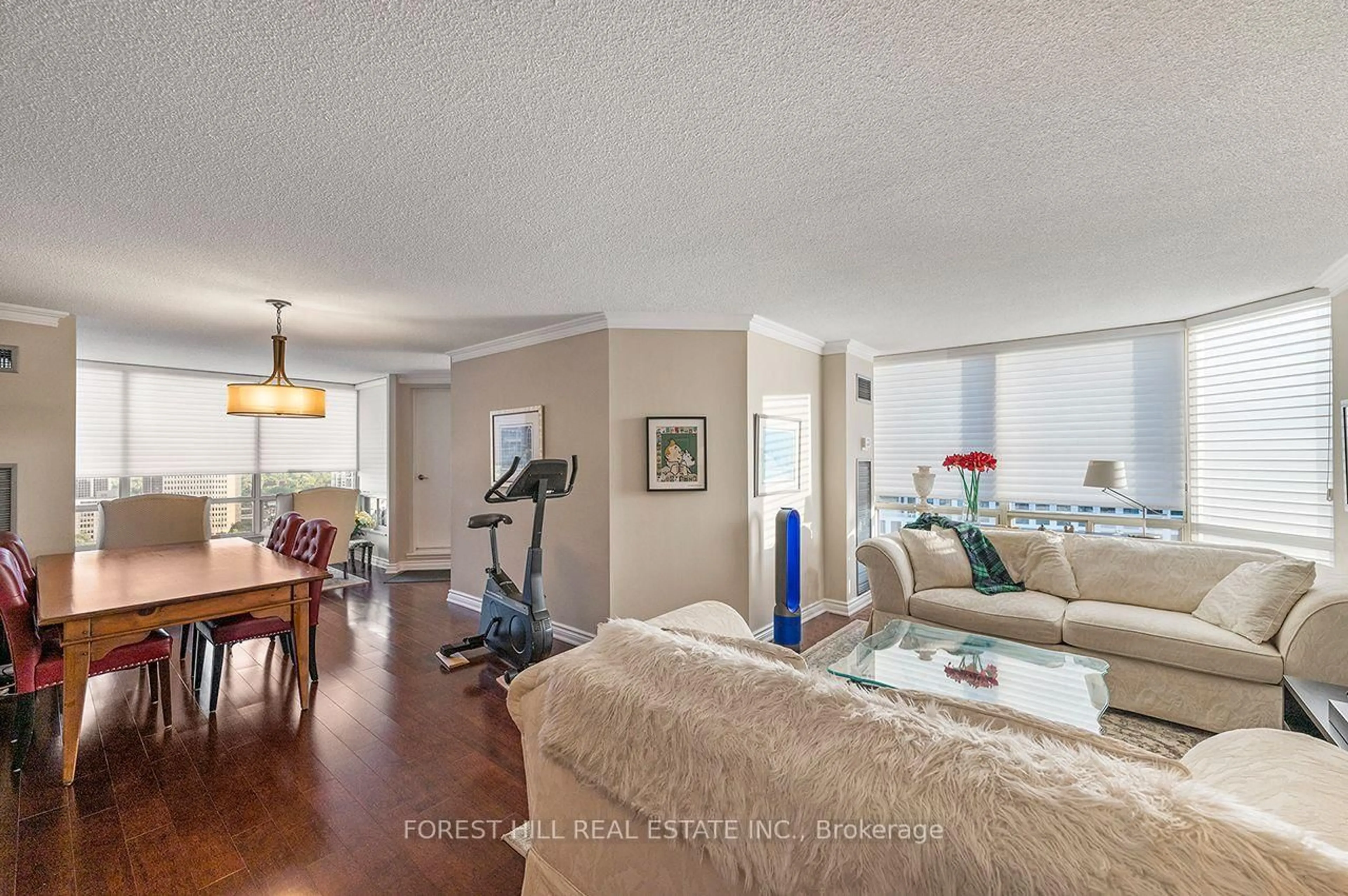Living room with furniture, unknown for 1300 Islington Ave #2208, Toronto Ontario M9A 5C4
