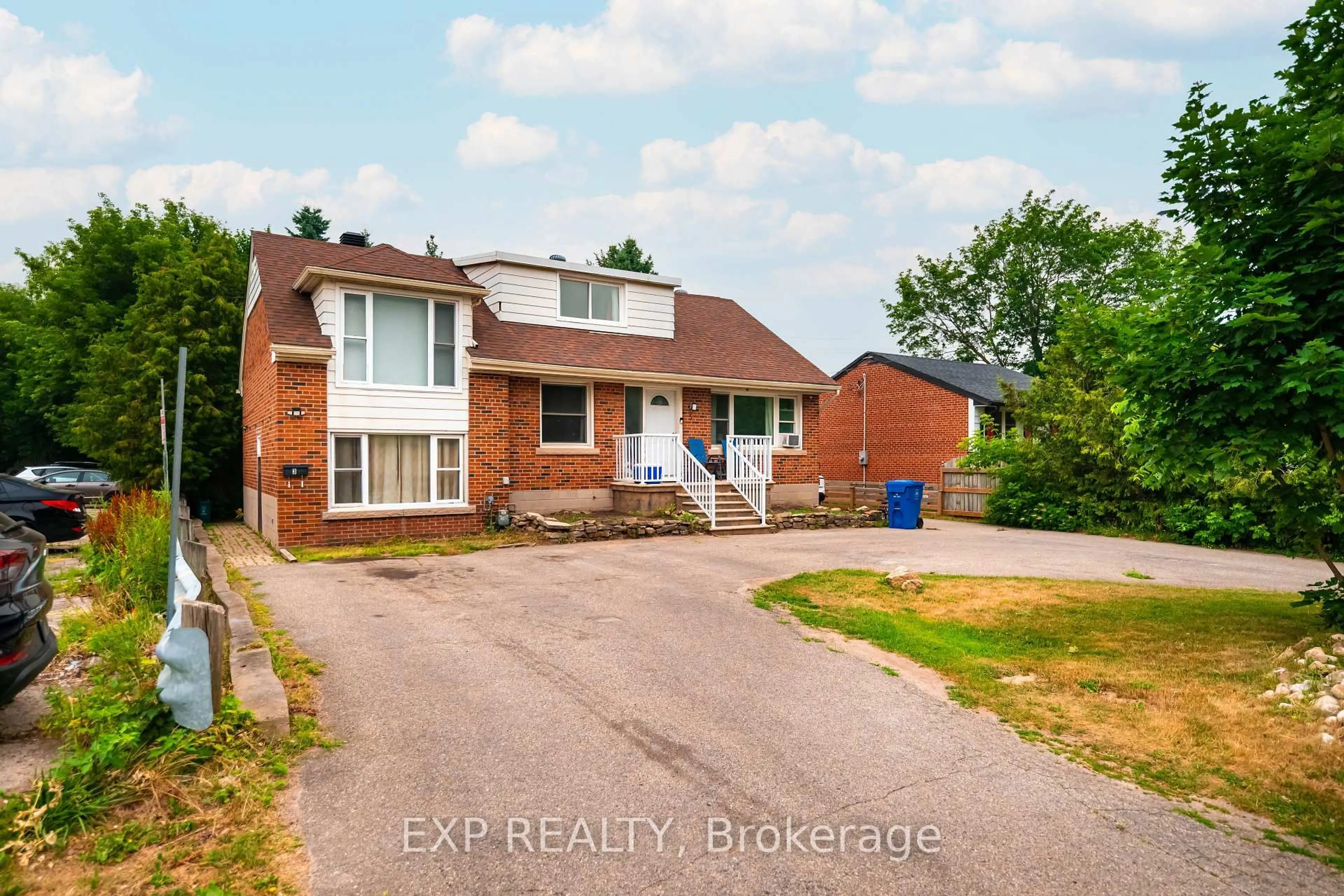 Home with brick exterior material, street for 5 Fourth Ave, Orangeville Ontario L9W 1G5