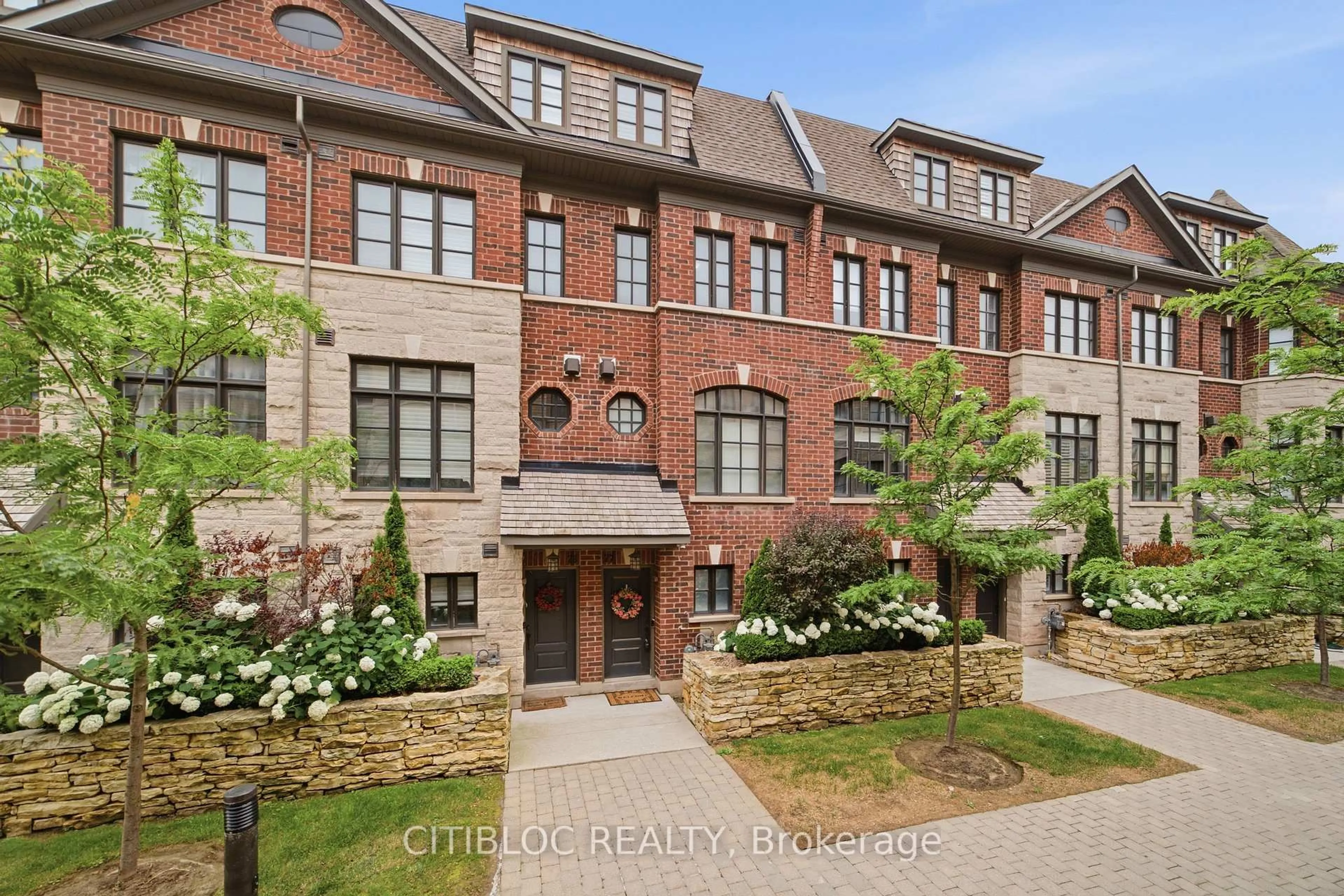 Home with brick exterior material, street for 250 Royalton Common #77, Oakville Ontario L6H 0N2