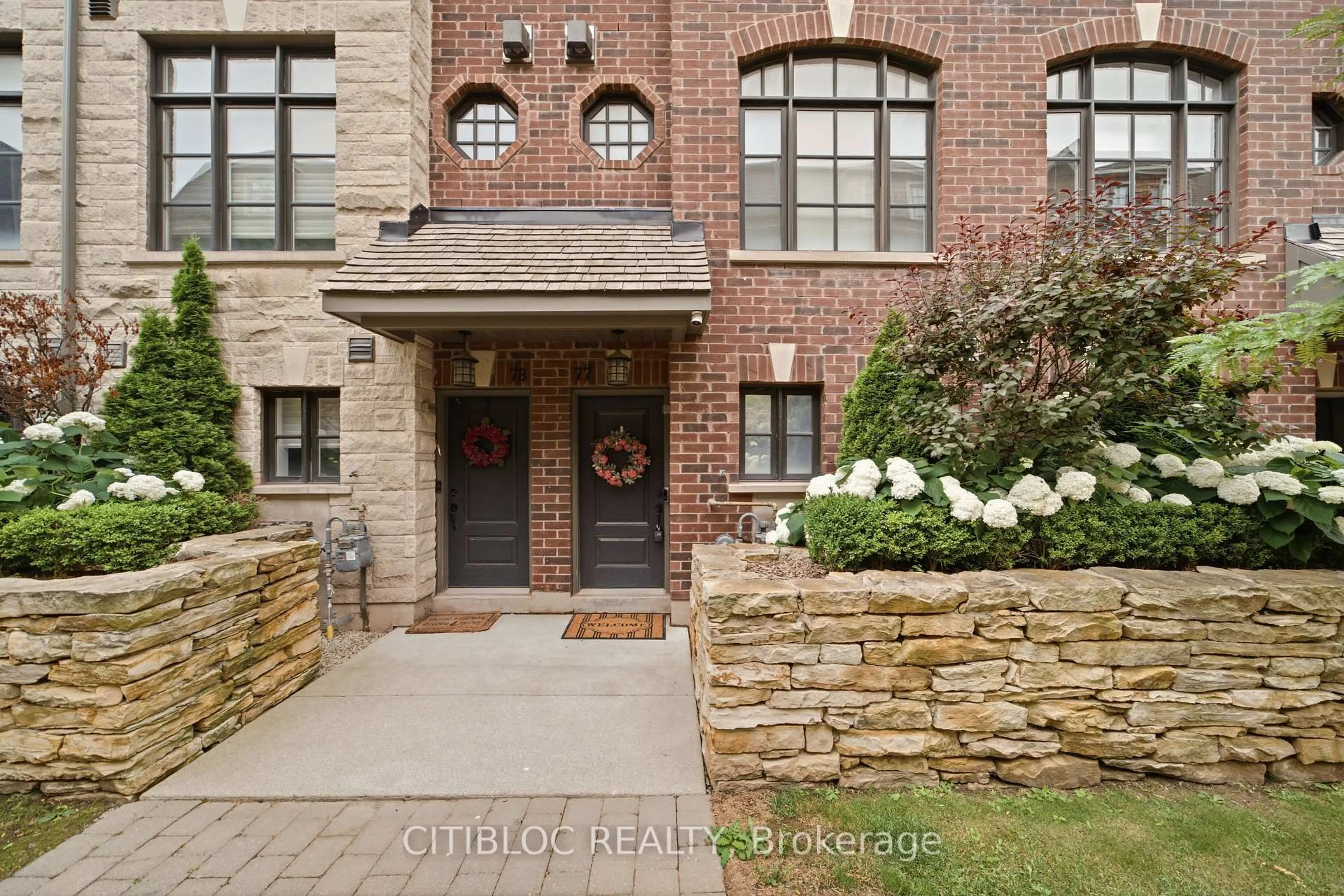 Home with brick exterior material, street for 250 Royalton Common #77, Oakville Ontario L6H 0N2