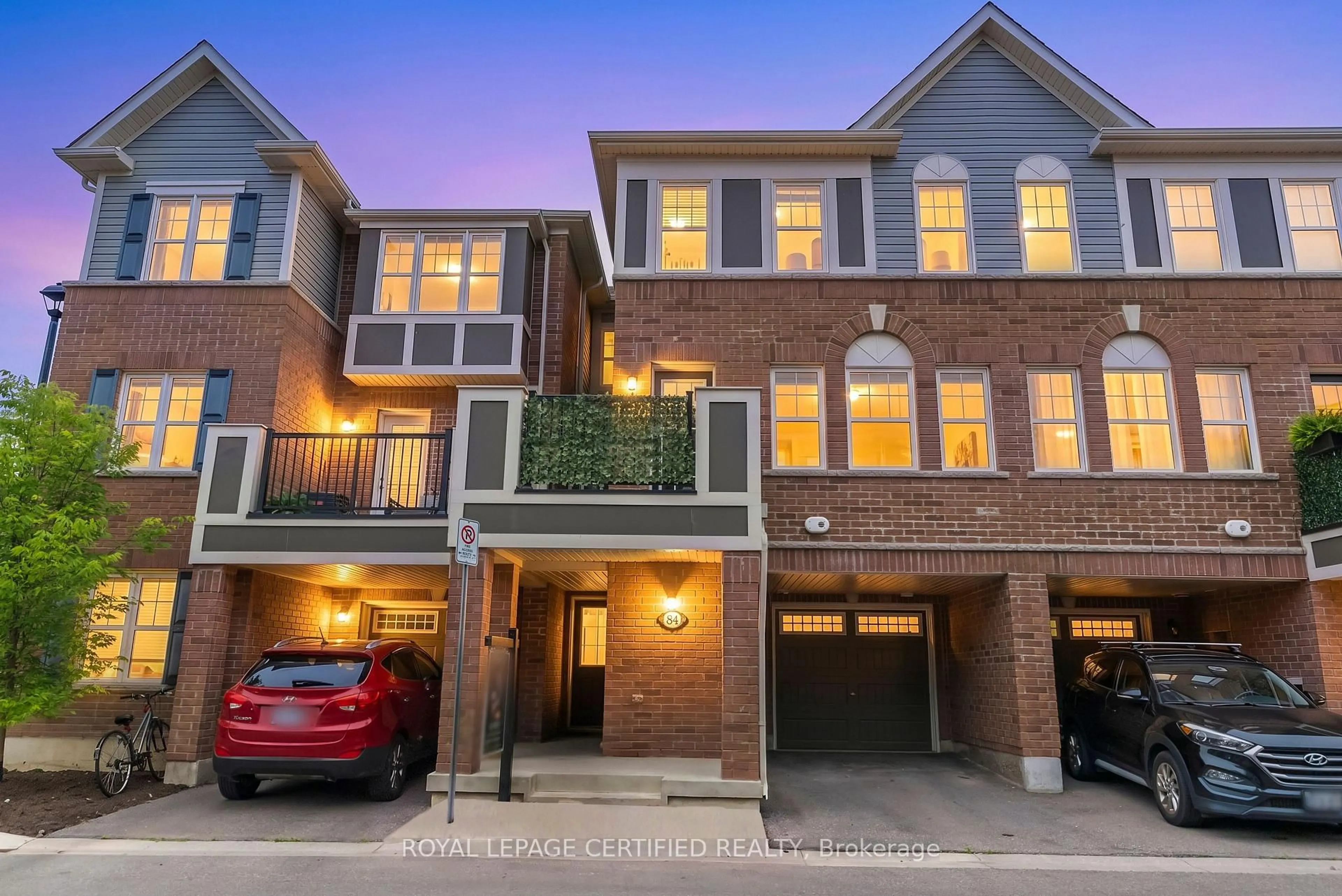Home with brick exterior material, street for 1000 Asleton Blvd #84, Milton Ontario L9T 9L2